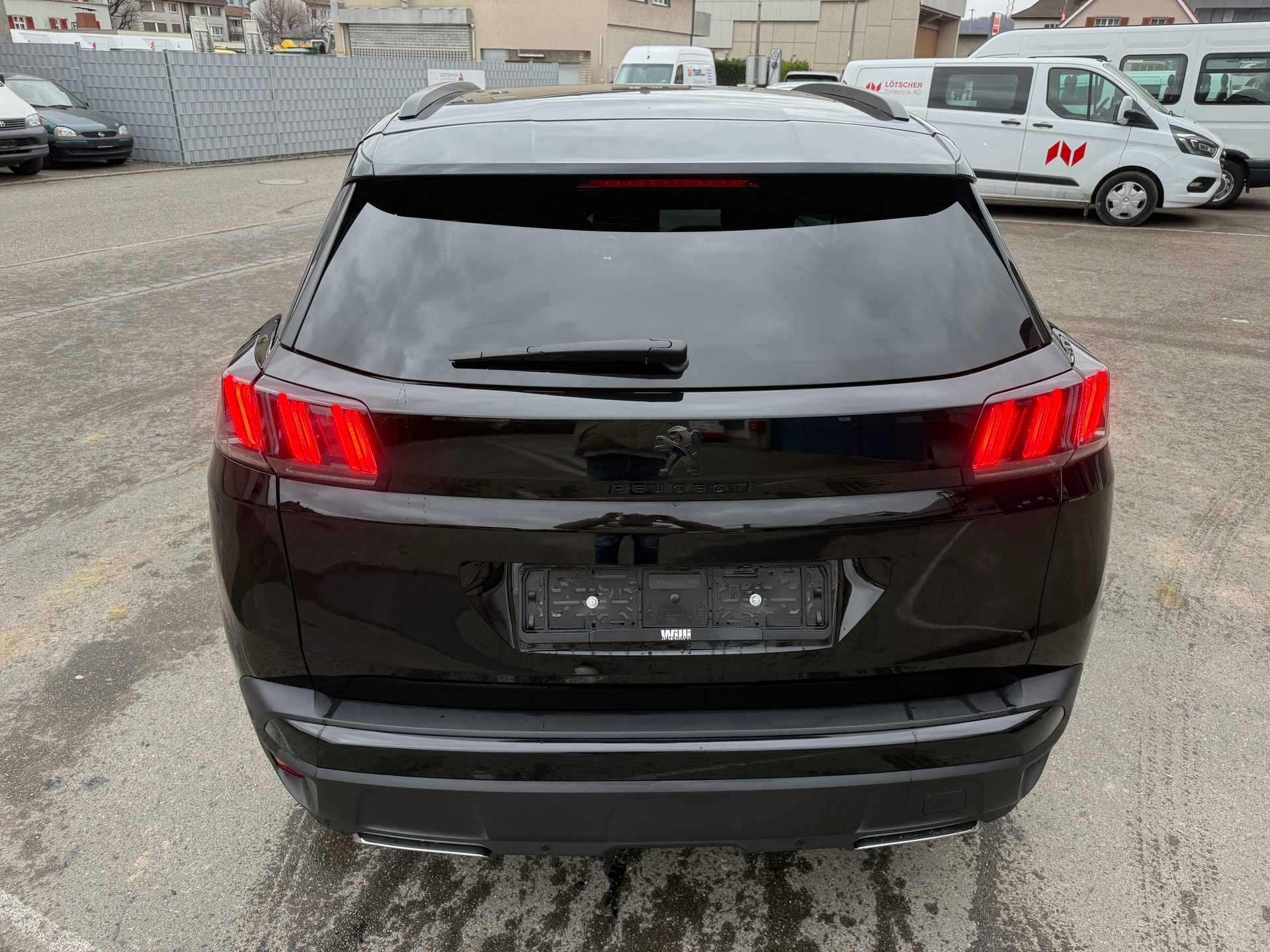 PEUGEOT 3008 225e Hybrid2 GT EAT8-image-5