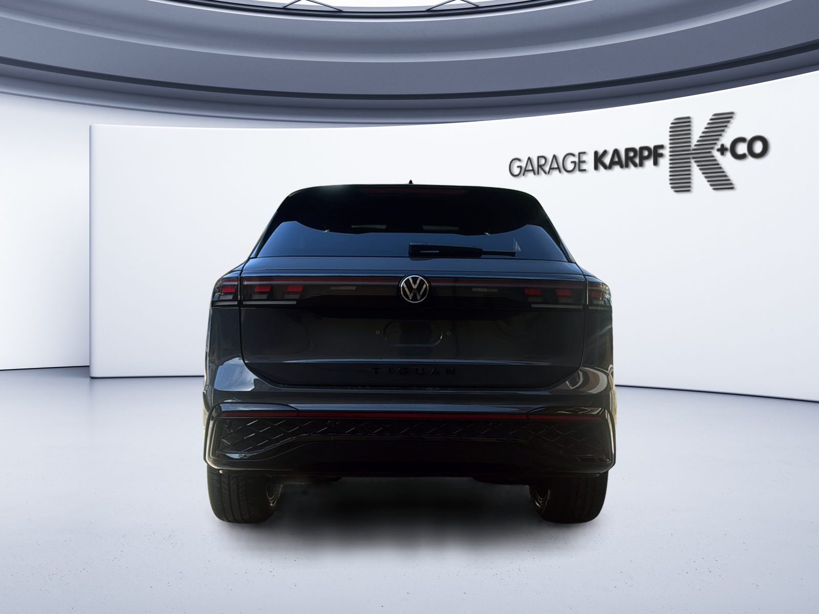 VW Tiguan 2.0 TDI SCR R-Line 4Motion DSG-image-3