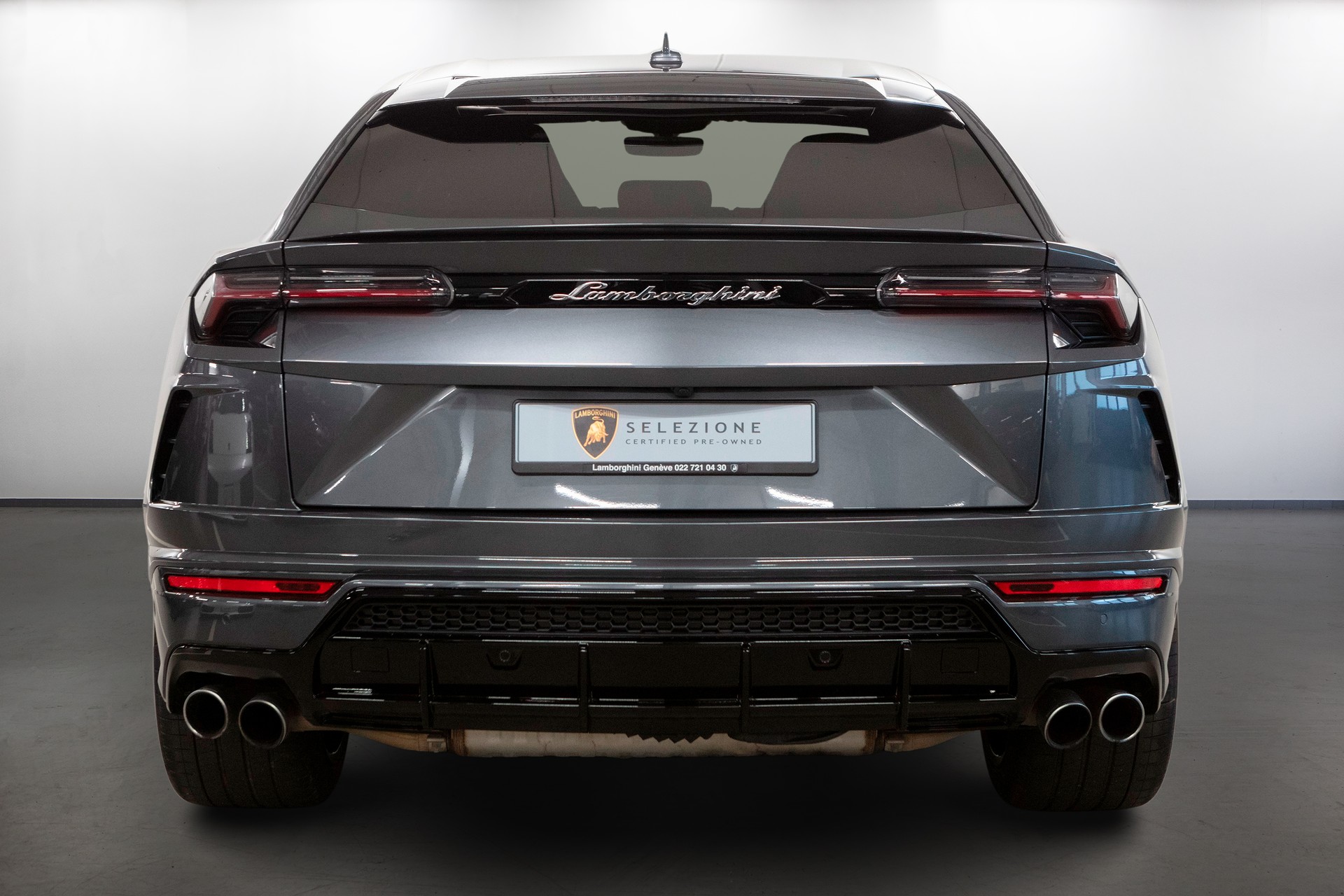 LAMBORGHINI Urus E-Gear-image-3