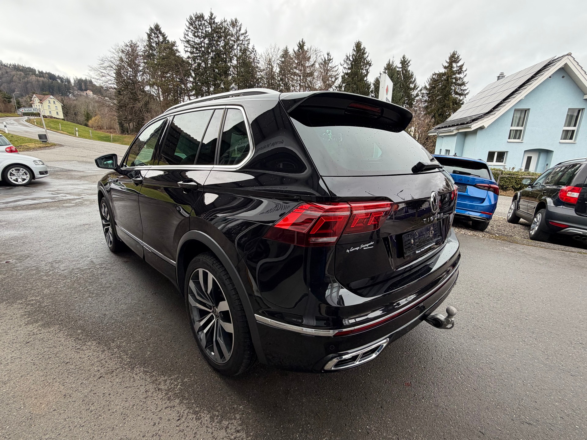 VW Tiguan 2.0 TDI SCR R-Line 4Motion DSG-image-7