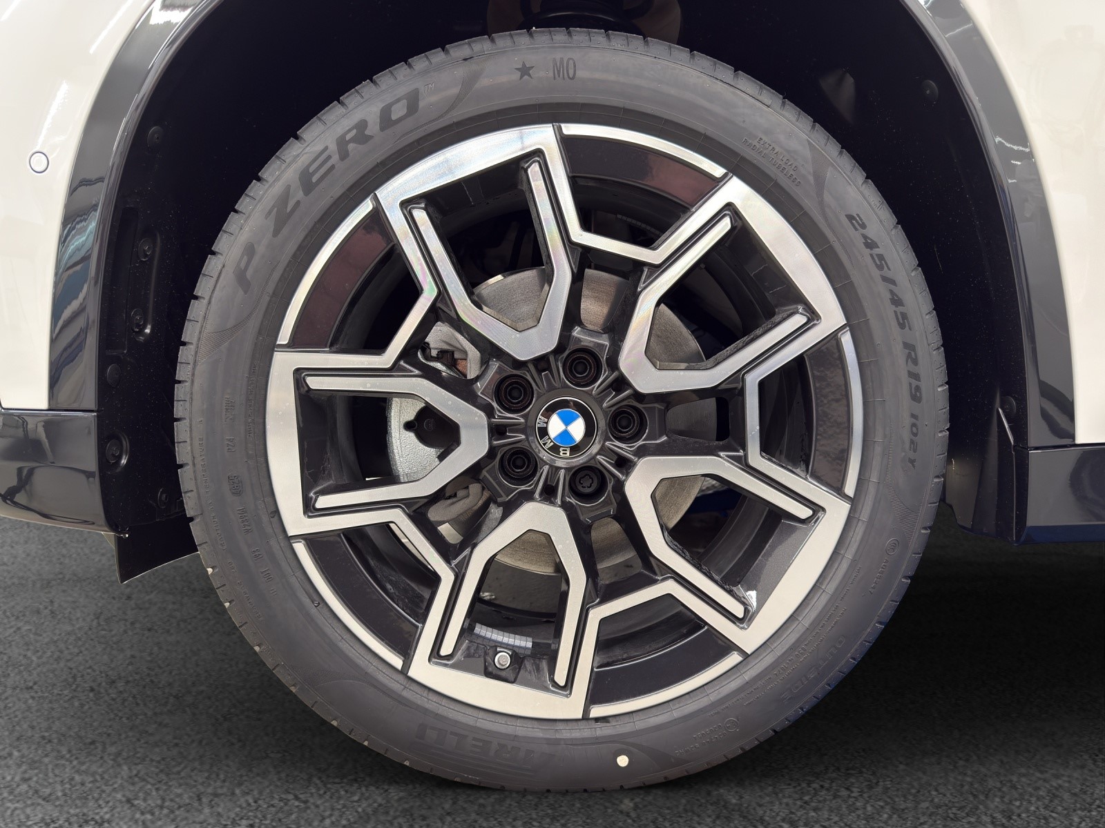 BMW X1 xDrive 20d 48V xLine-image-8