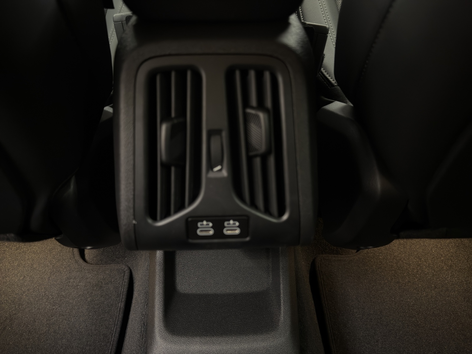 BMW X1 xDrive 20d 48V xLine-image-19