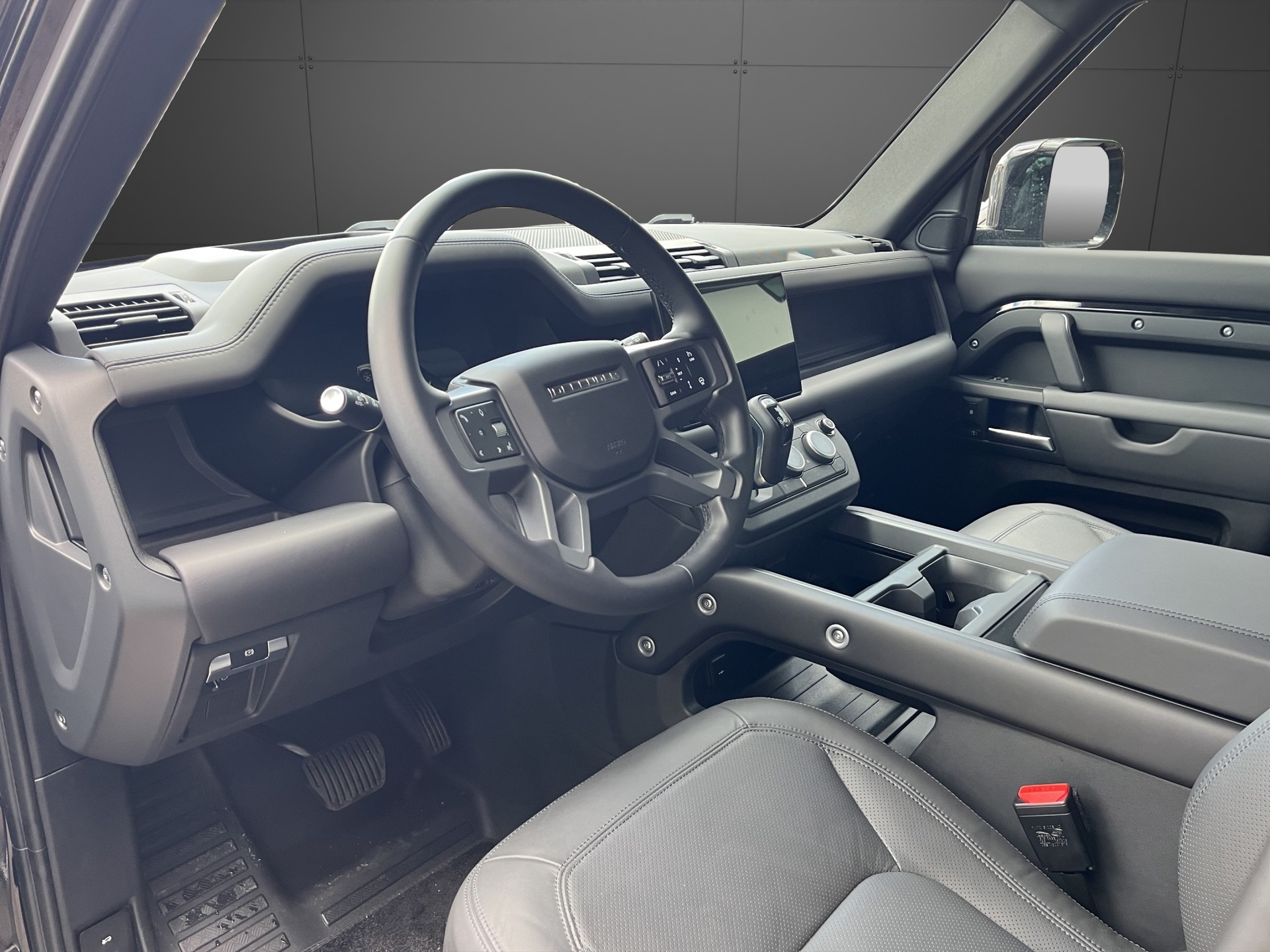 LAND ROVER Defender 110 3.0 D I6 300 X-Dynamic HSE AWD AT8-image-5