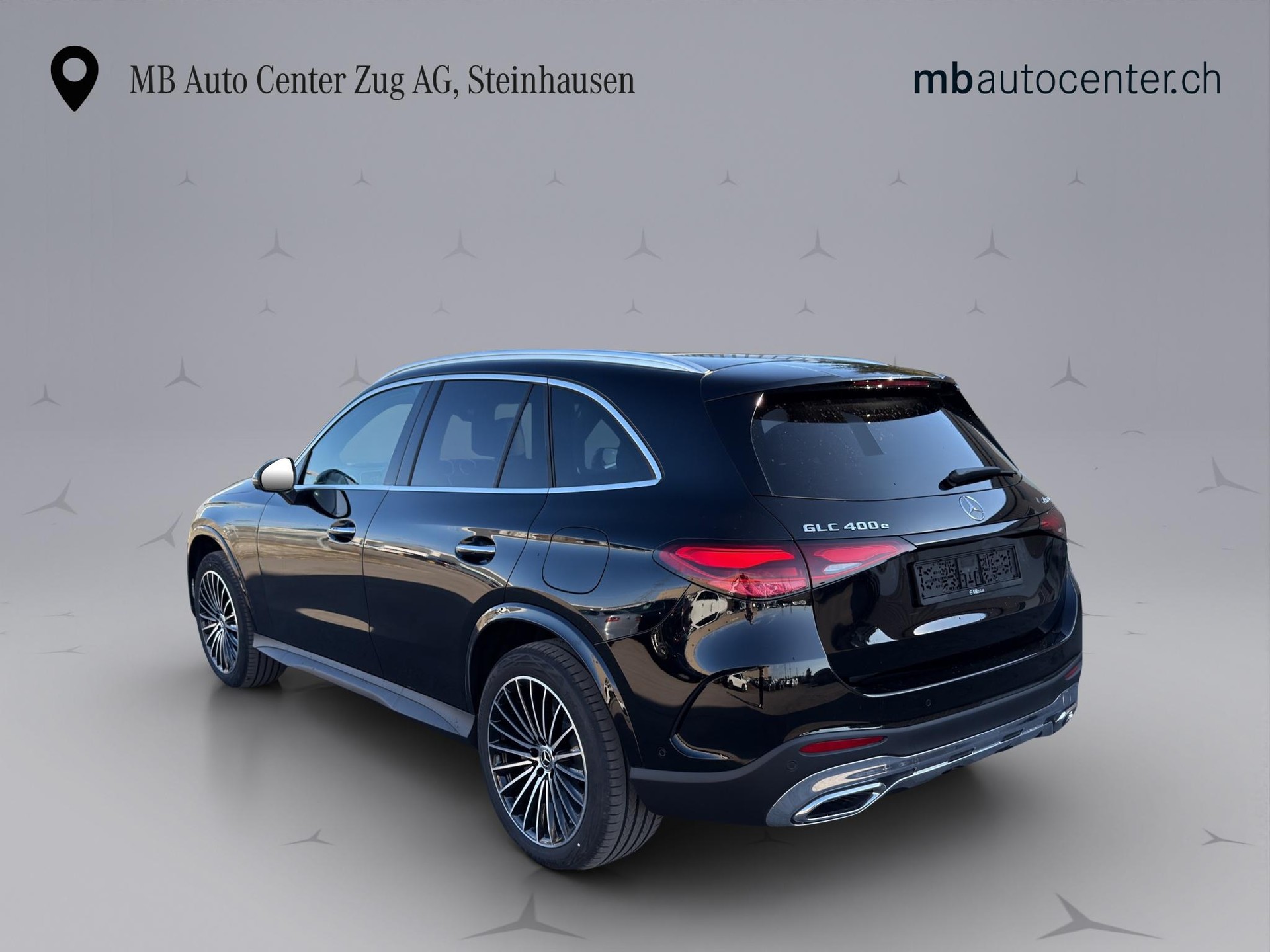 MERCEDES-BENZ GLC 400 e AMG Line 4matic-image-3