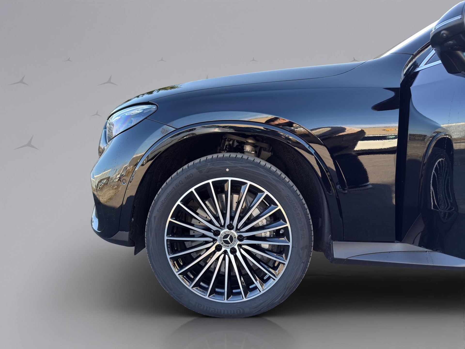 MERCEDES-BENZ GLC 400 e AMG Line 4matic-image-16