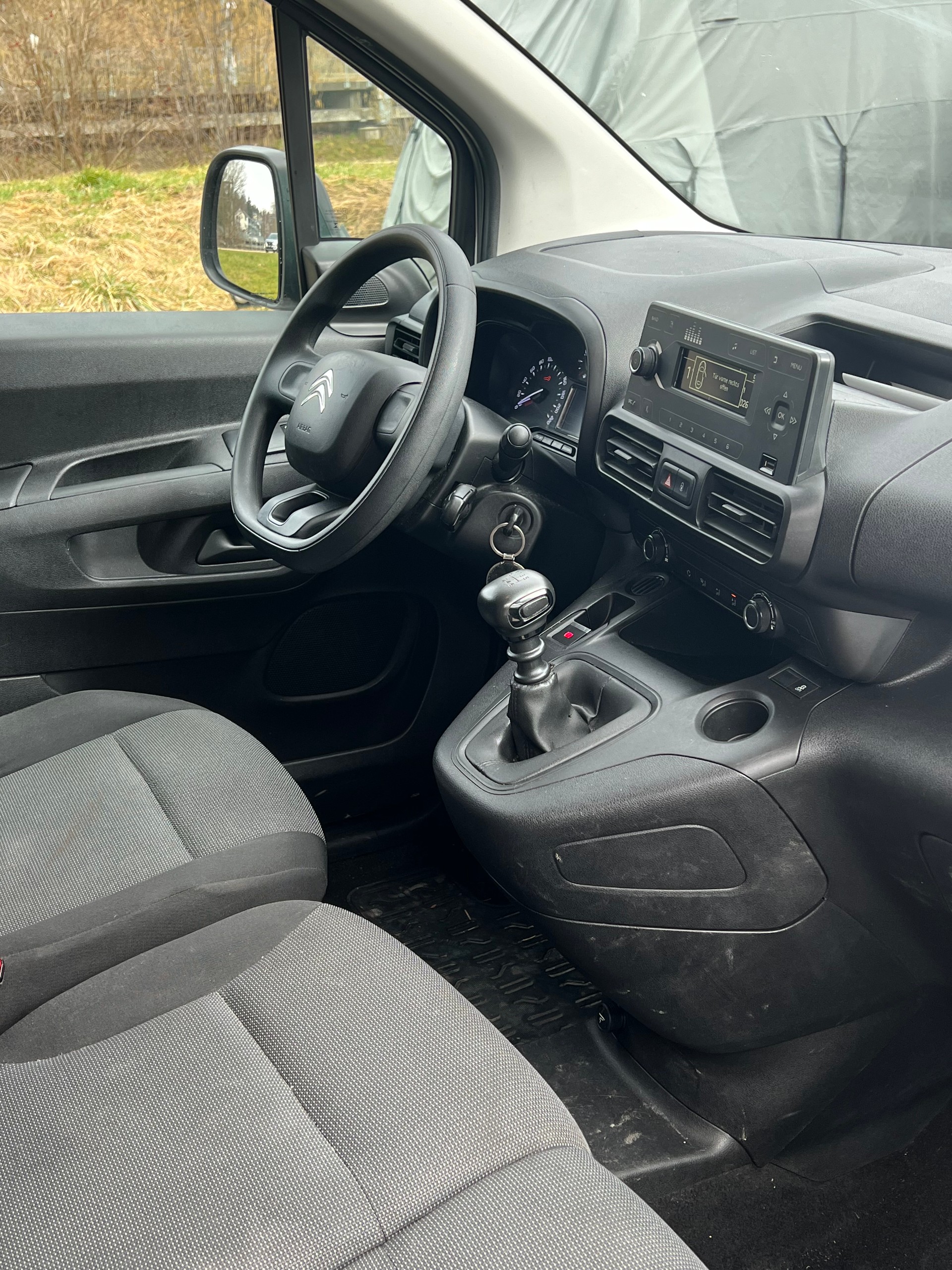 CITROEN Berlingo Van 1.2 Pure Tech 110 s/s Driver 650kg-image-4