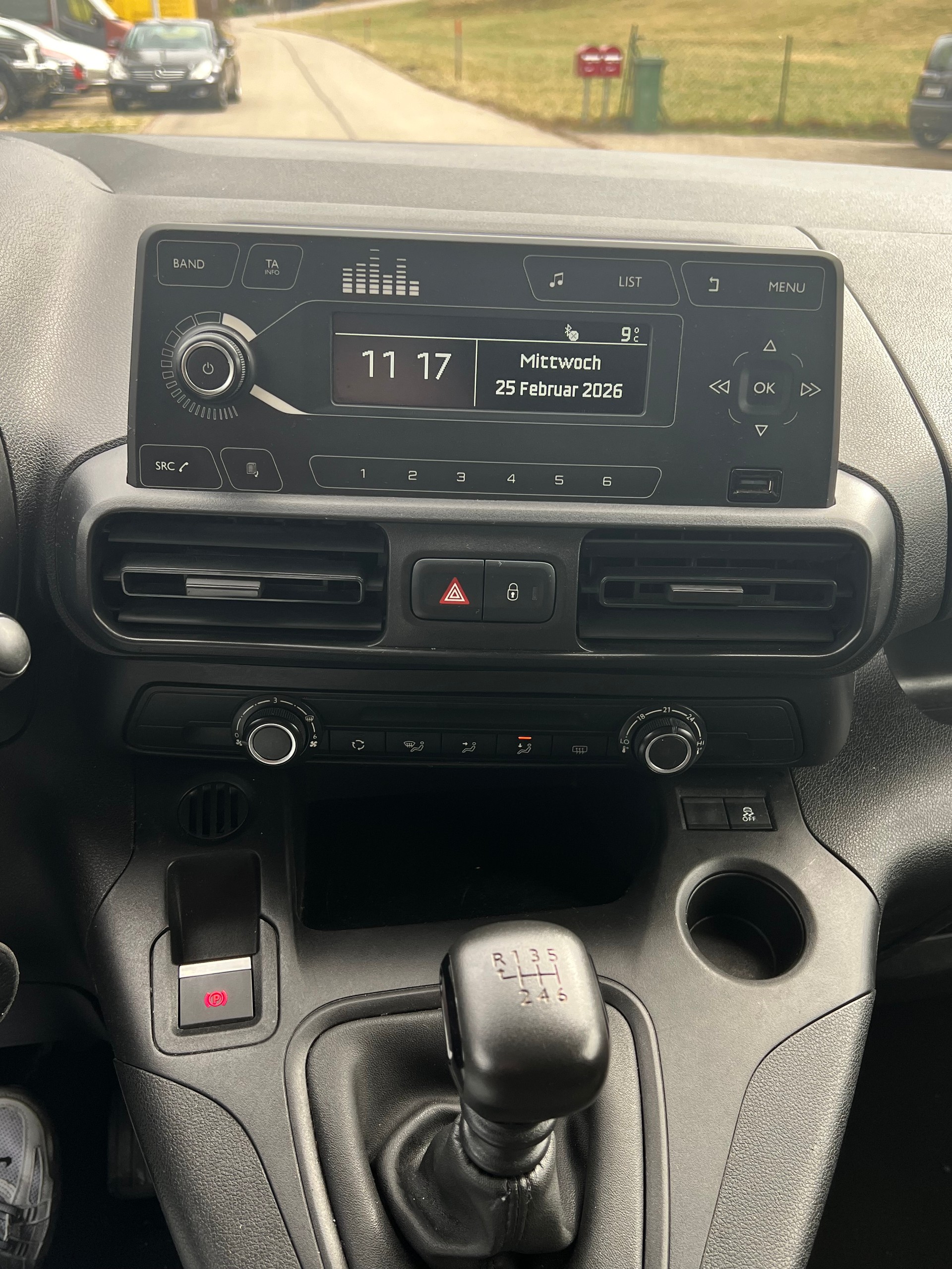 CITROEN Berlingo Van 1.2 Pure Tech 110 s/s Driver 650kg-image-6