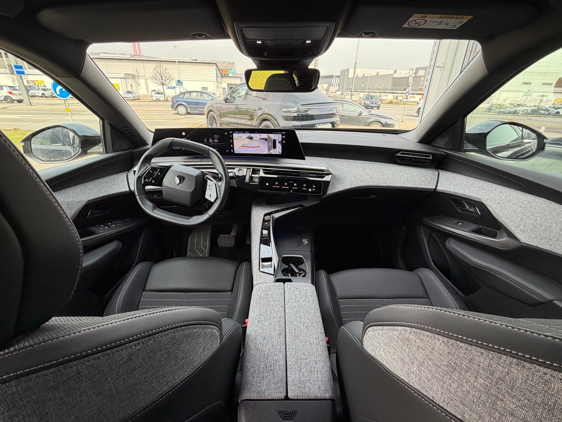 PEUGEOT 3008 73kWh GT-image-10