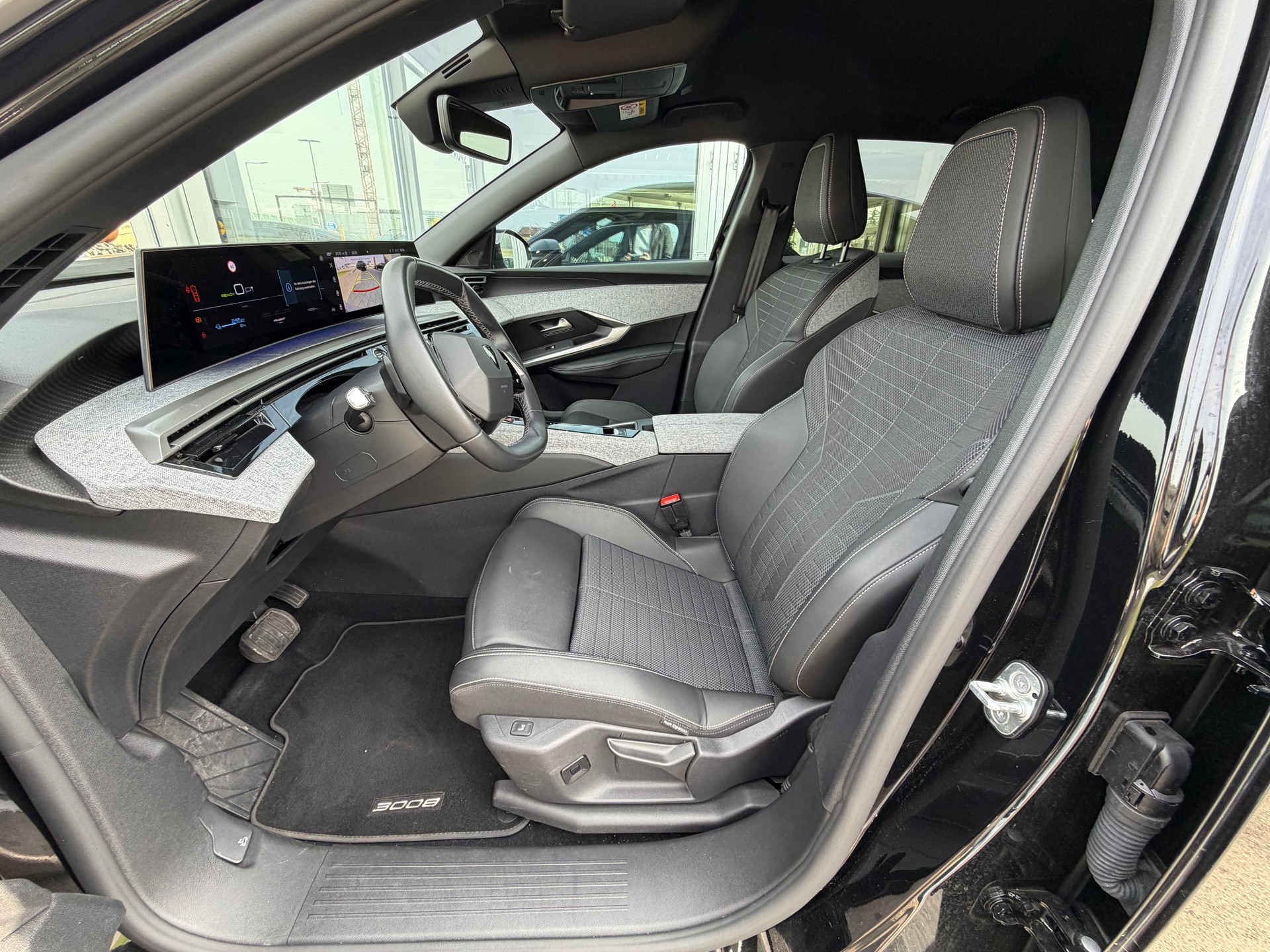 PEUGEOT 3008 73kWh GT-image-14