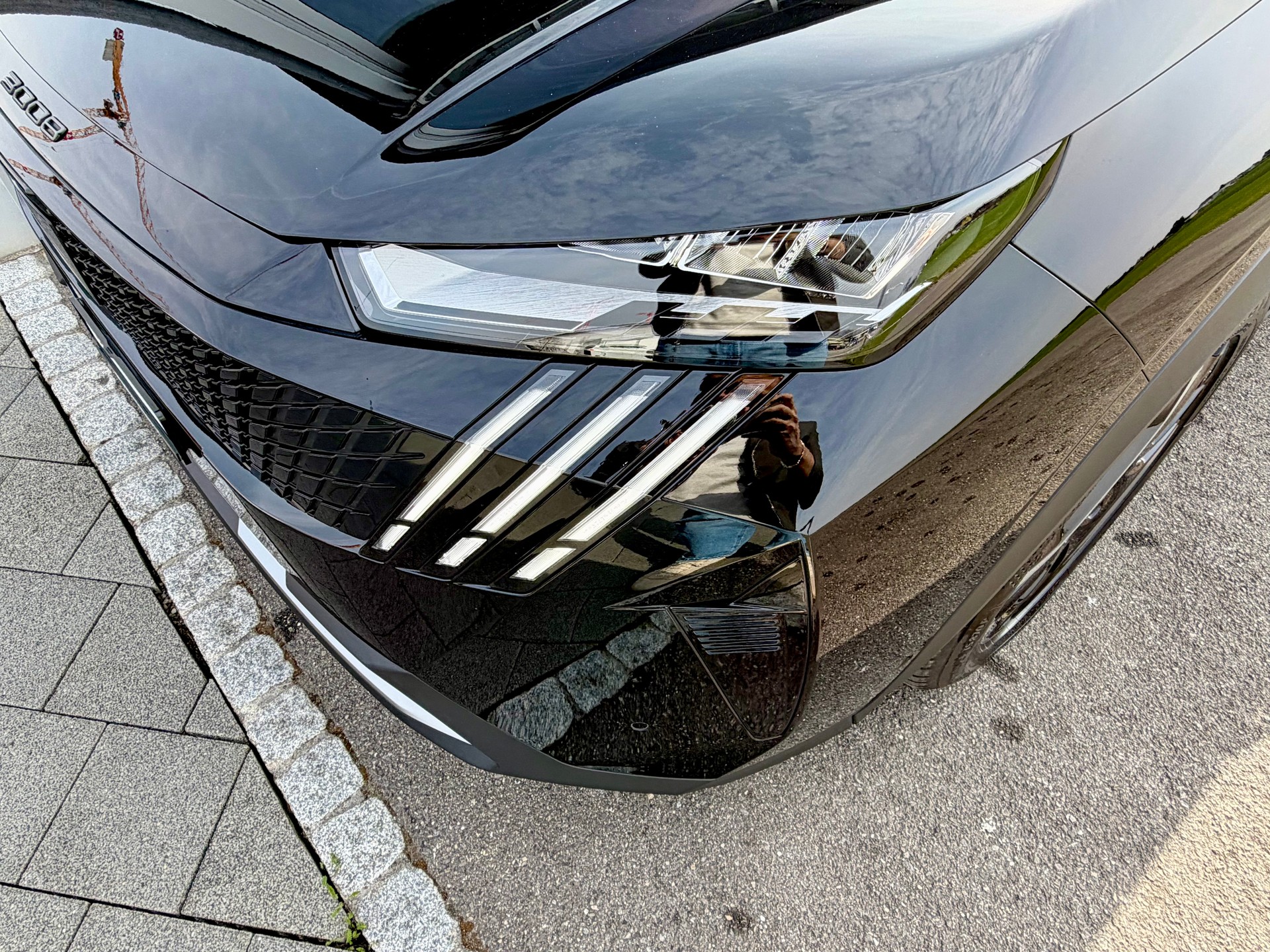 PEUGEOT 3008 73kWh GT-image-7