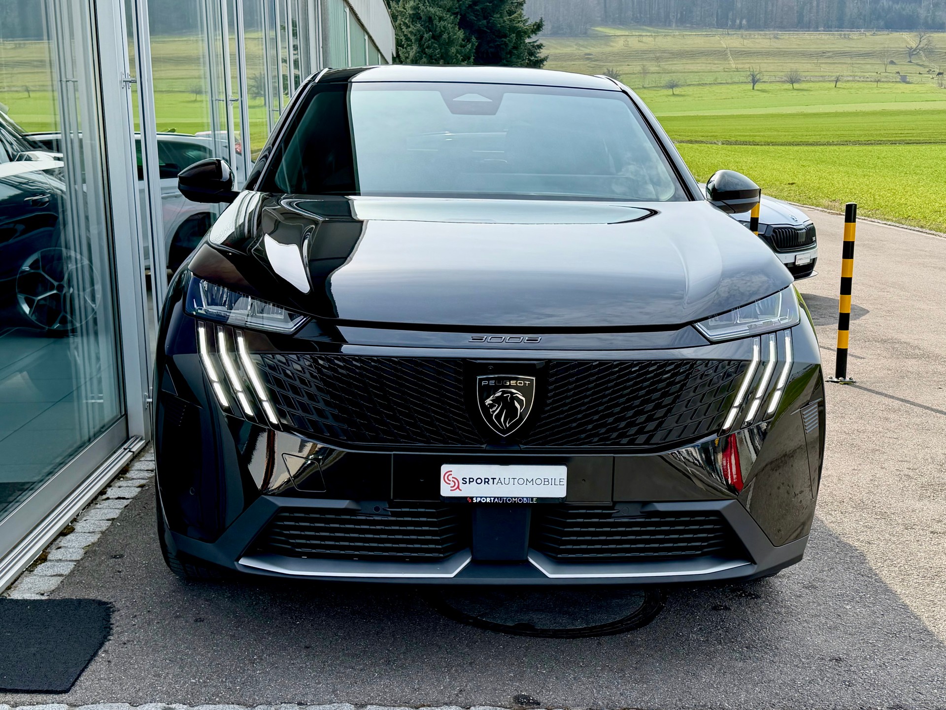 PEUGEOT 3008 73kWh GT-showroom-element-3
