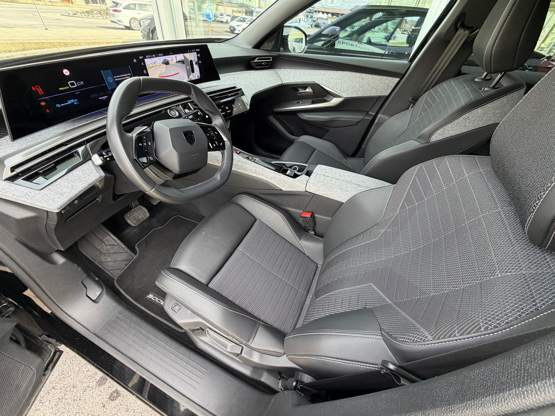 PEUGEOT 3008 73kWh GT-image-17