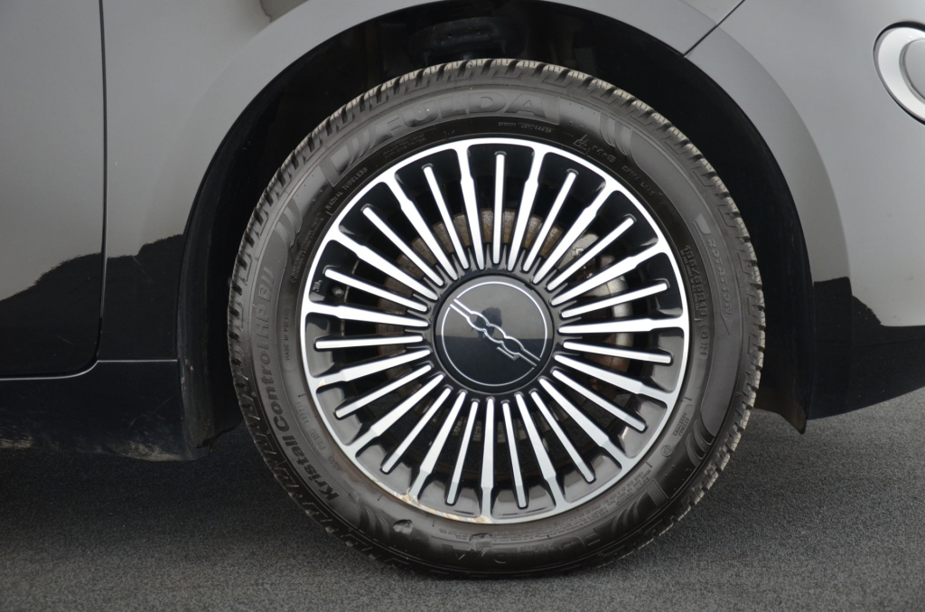 FIAT 500 Elektro Icon-image-9
