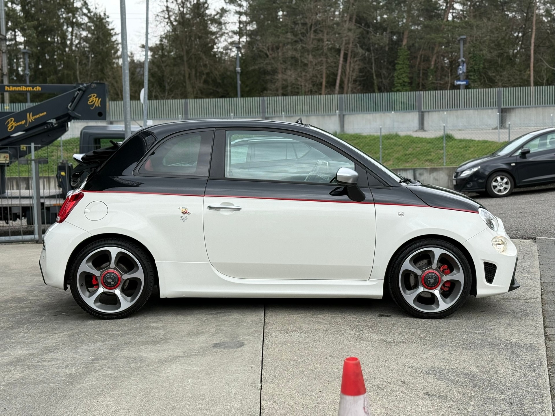 FIAT 595C 1.4 16V Turbo Abarth Turismo-image-3