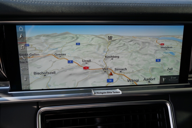 PORSCHE Panamera 4 E-Hybrid Sport Turismo-image-9
