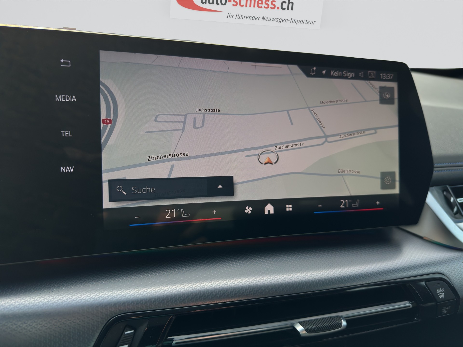 BMW X1 sDrive 18i M Sport-image-11