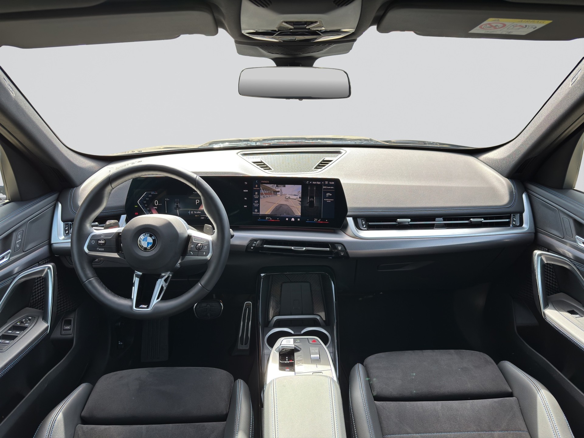 BMW X1 sDrive 18i M Sport-image-13