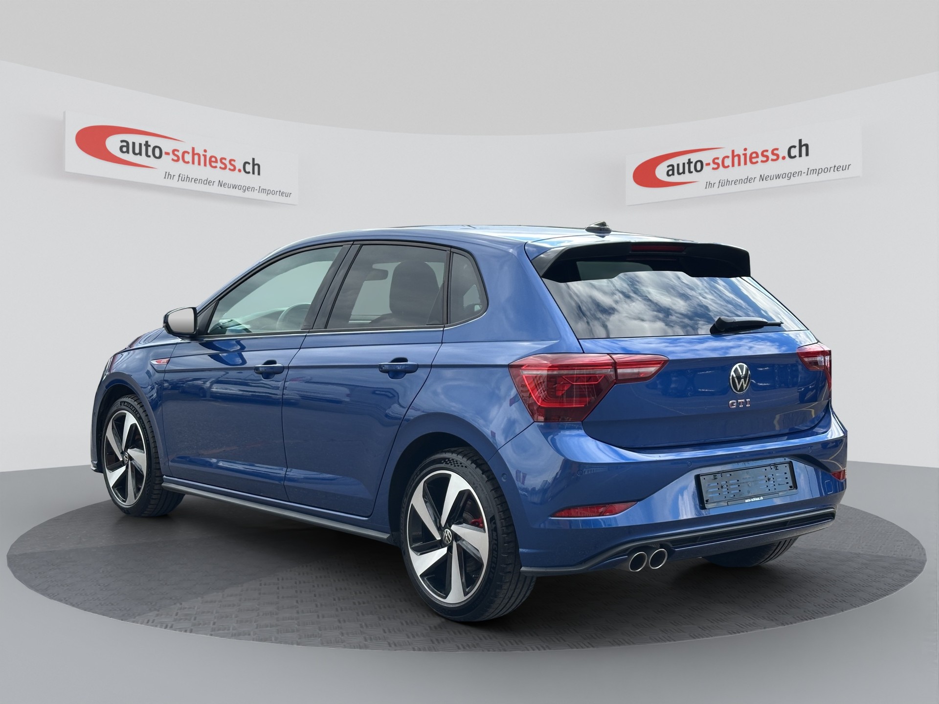 VW Polo 2.0 TSI GTI DSG-image-2