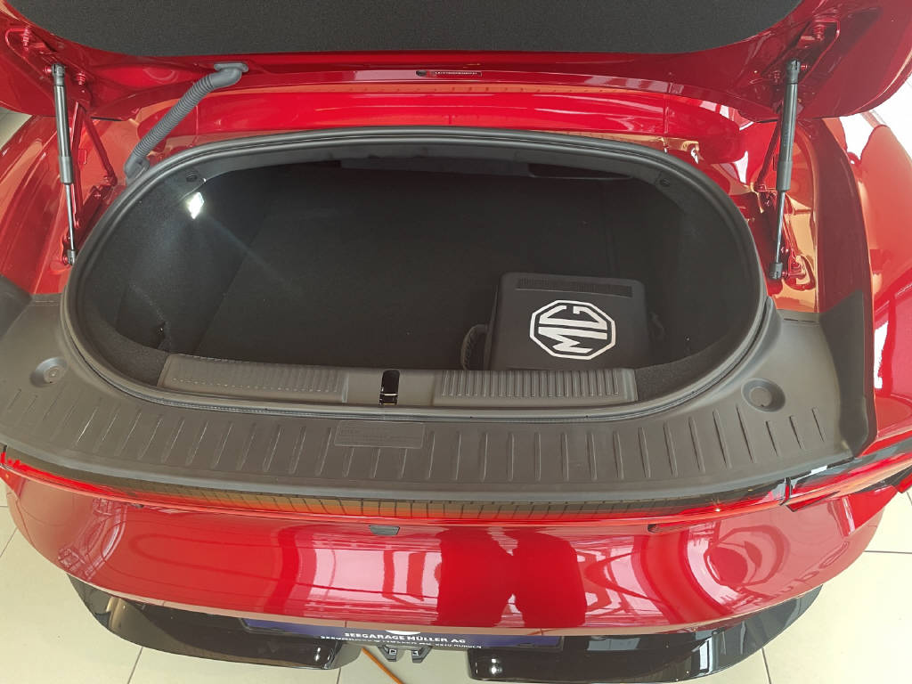 MG Cyberster 77kWh 4WD-image-7