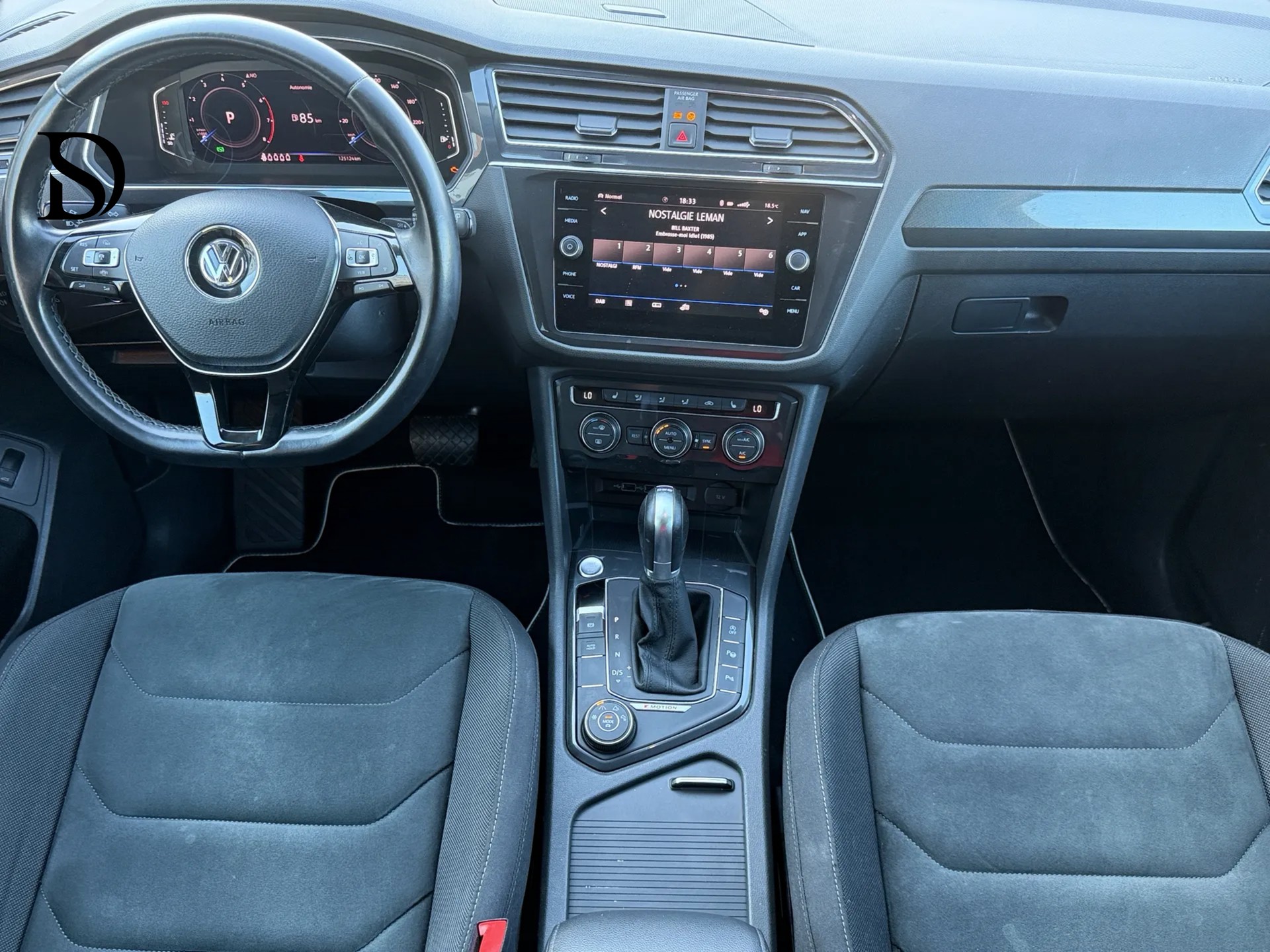 VW Tiguan Allspace 7 PLACES 2.0TSI Highline 4Motion DSG-image-8