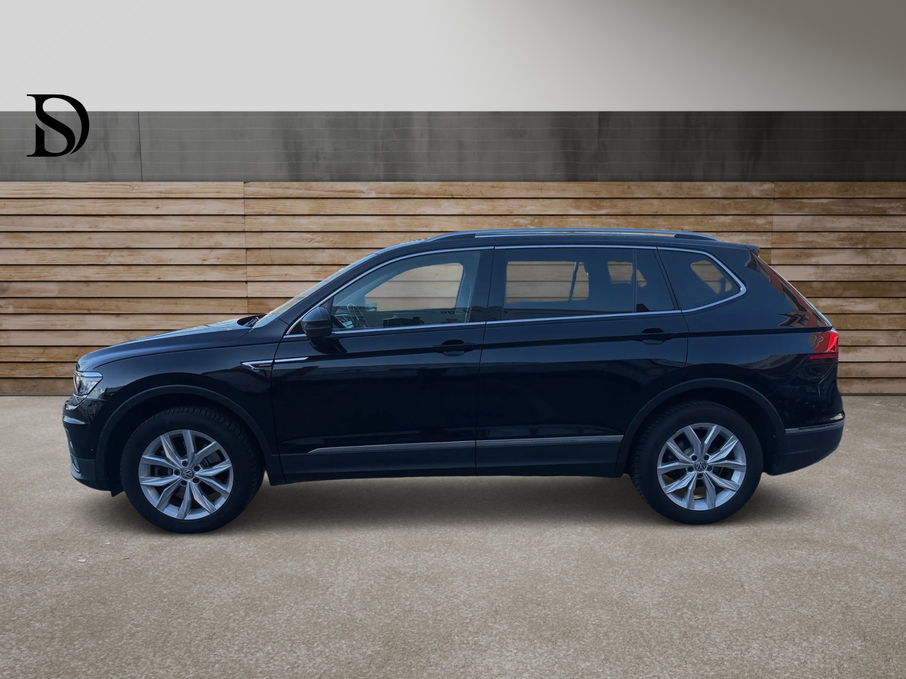 VW Tiguan Allspace 7 PLACES 2.0TSI Highline 4Motion DSG-image-5