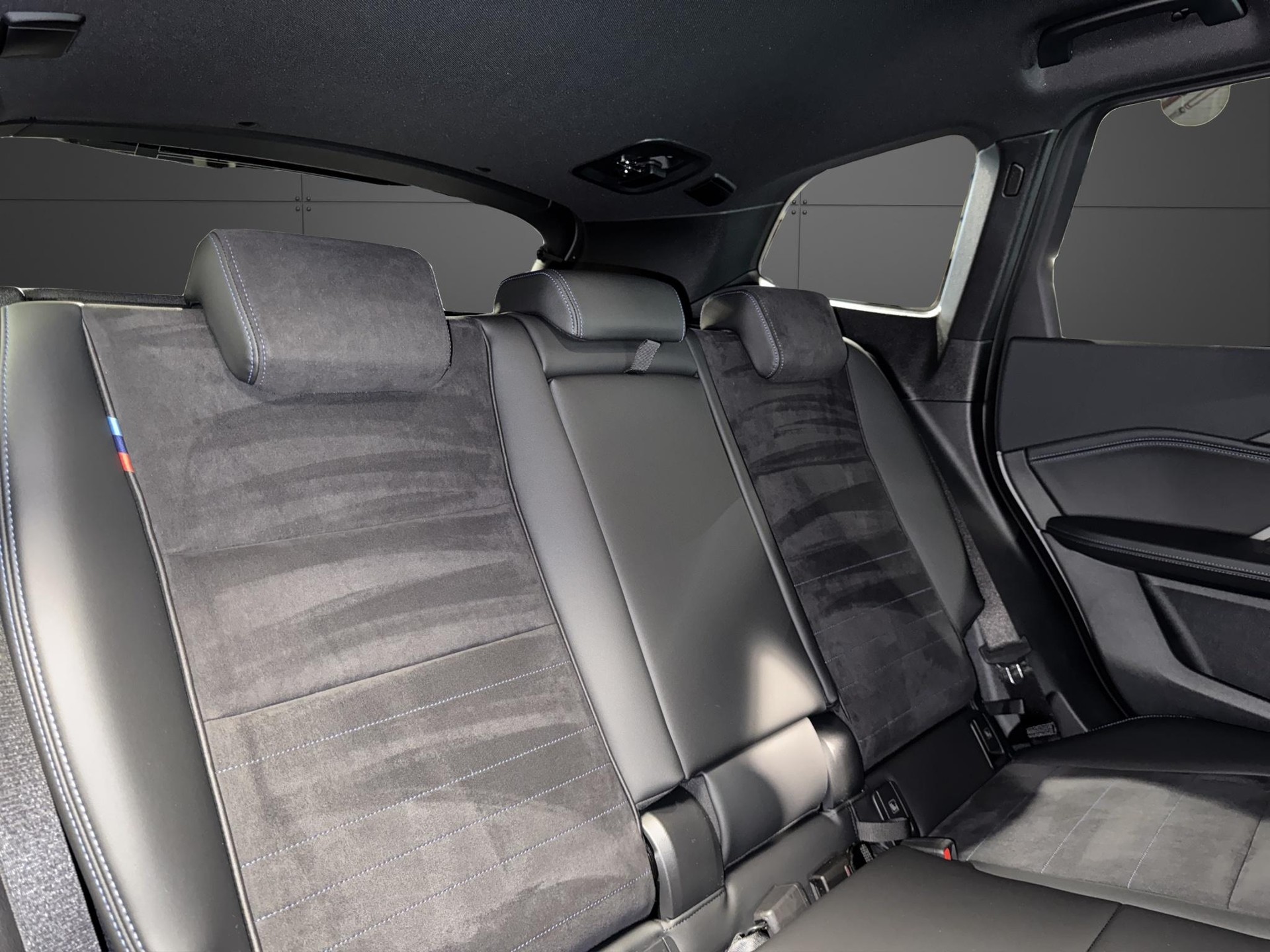 BMW X1 20d xDrive paddles-image-16