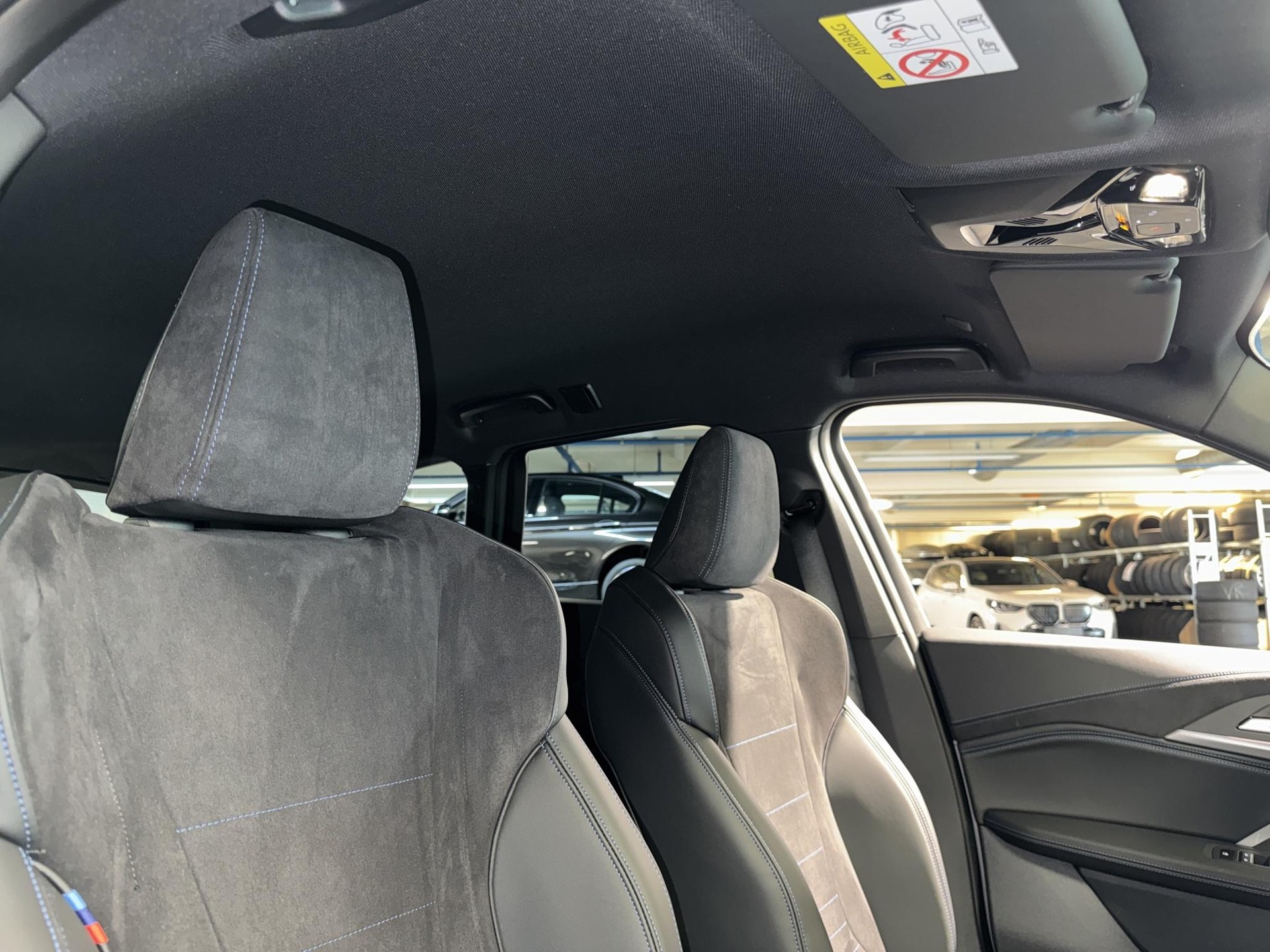 BMW X1 20d xDrive paddles-image-20