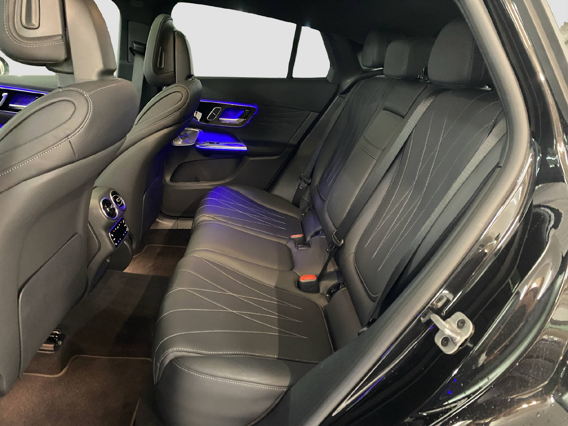 MERCEDES-BENZ GLC 450 d AMG Line 4MATIC Coupé-image-13