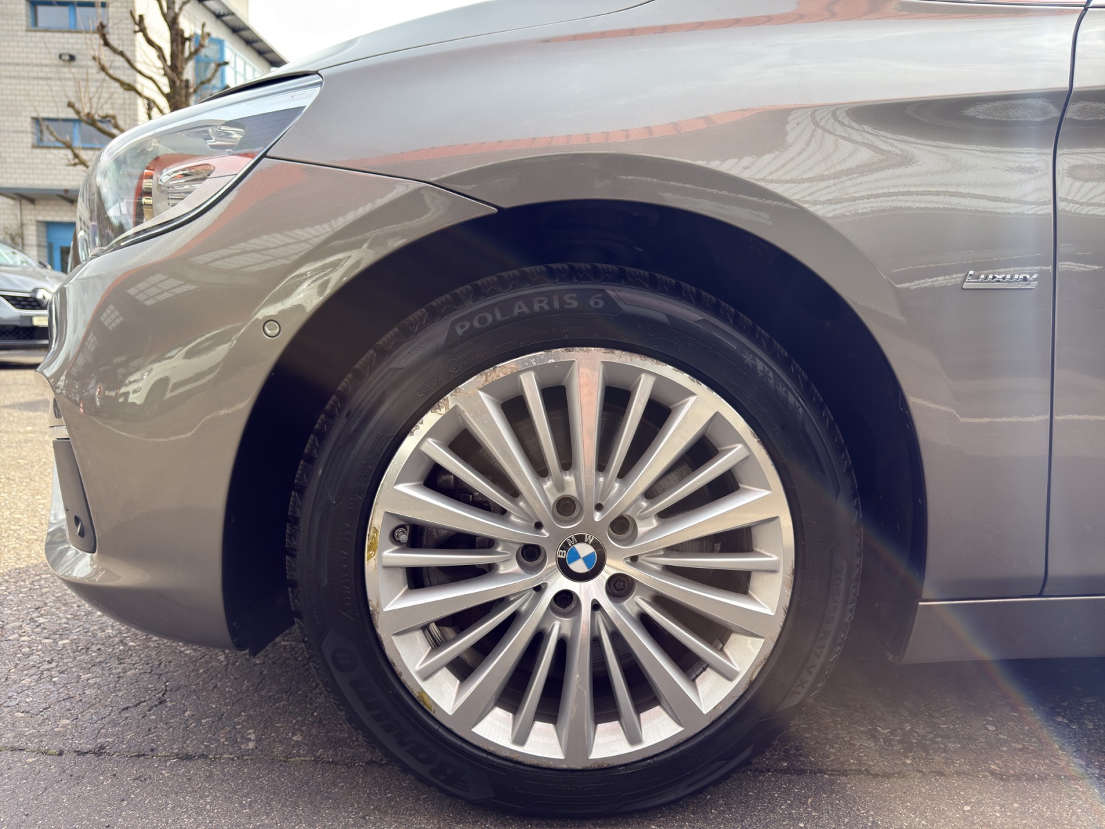 BMW 225i Active Tourer Steptronic-image-15