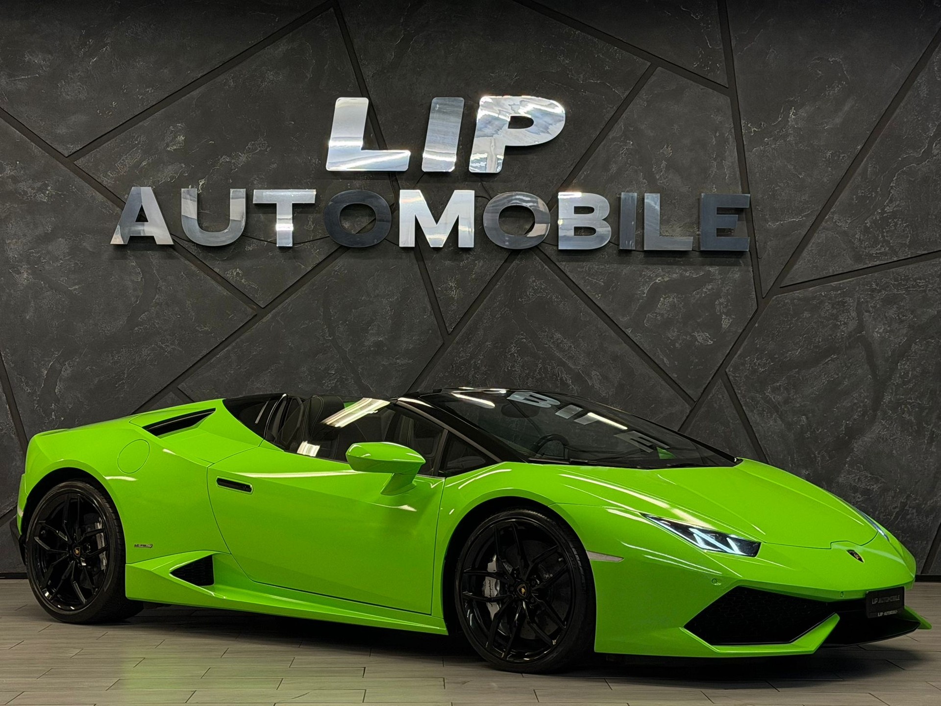 LAMBORGHINI Huracan LP610-4 Spyder DCT-showroom-element-2