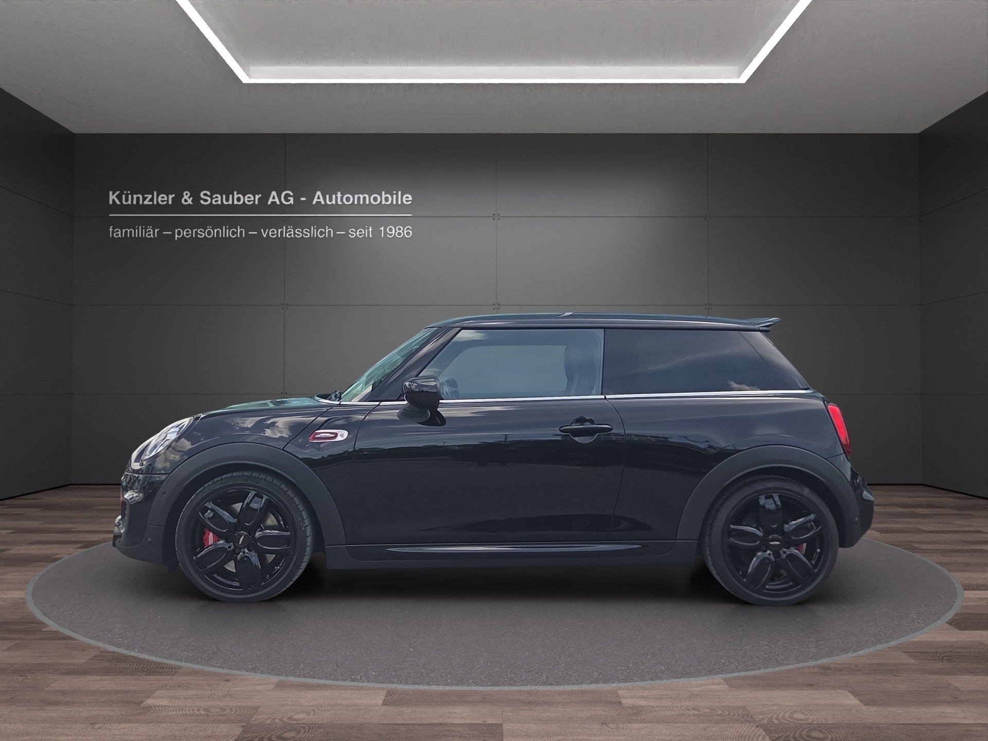 MINI Cooper John Cooper Works Steptronic-image-2