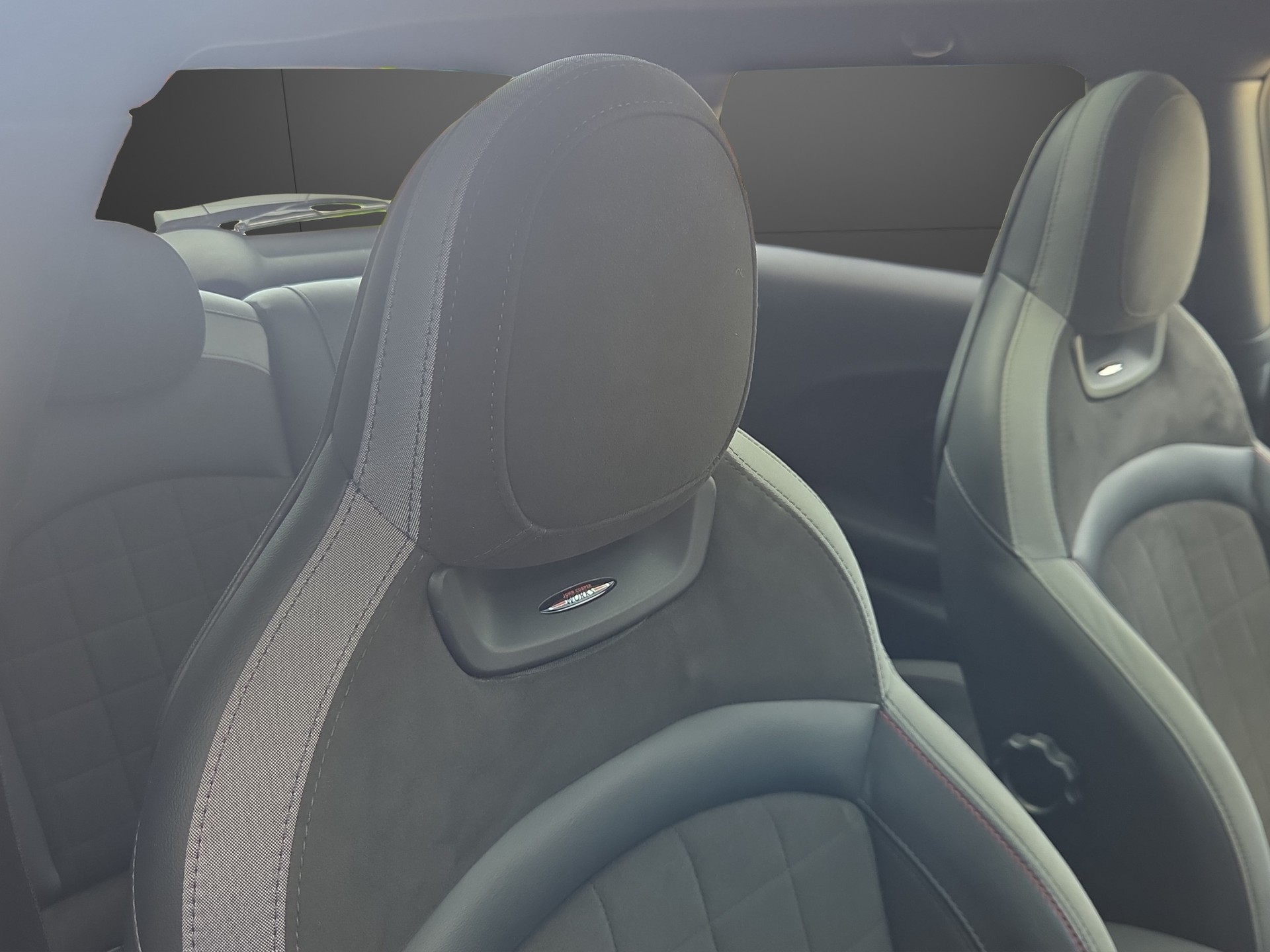 MINI Cooper John Cooper Works Steptronic-image-7