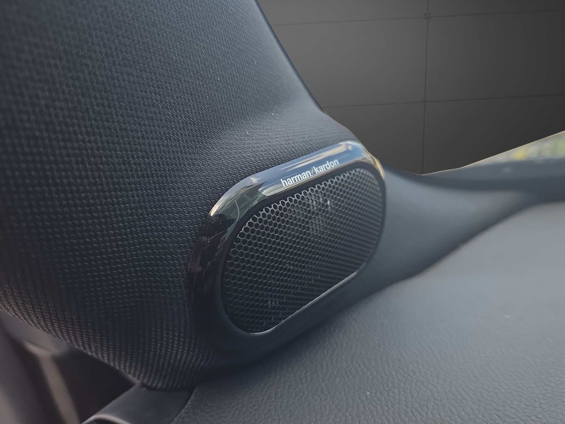 MINI Cooper John Cooper Works Steptronic-image-15
