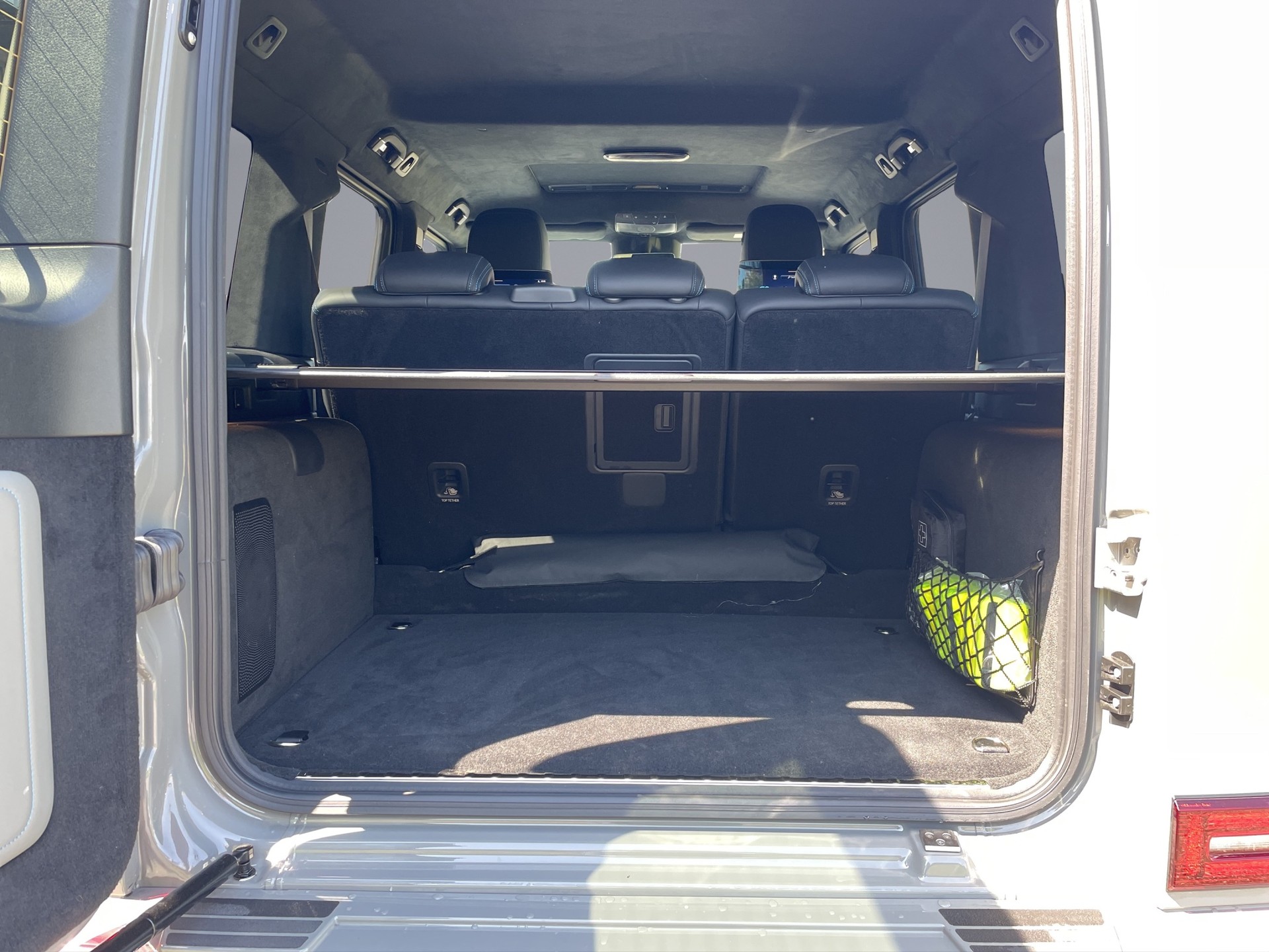 MERCEDES-BENZ G 580-image-16