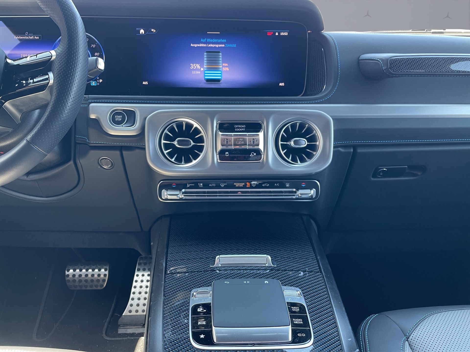 MERCEDES-BENZ G 580-image-12