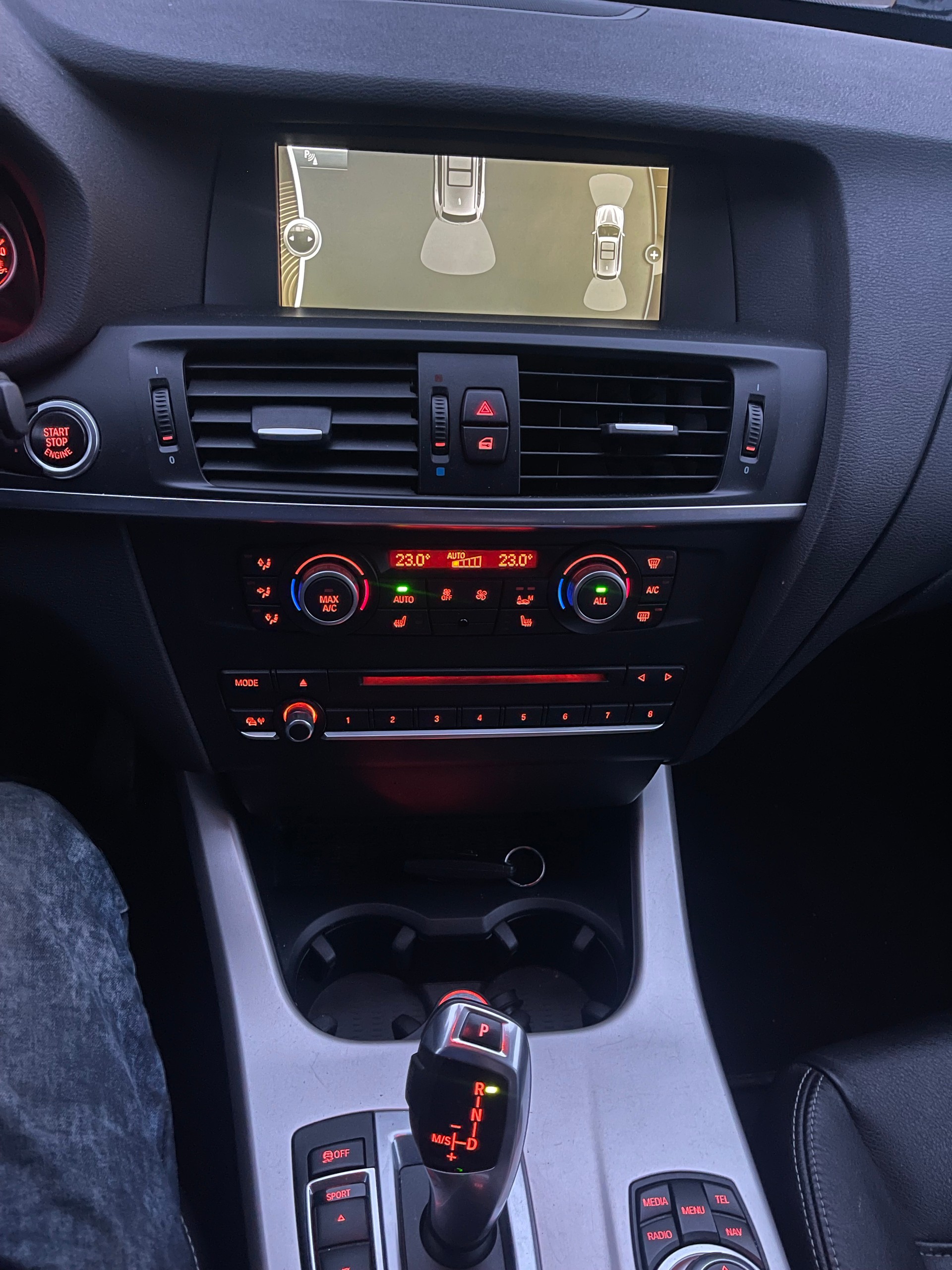 BMW X3 xDrive 20d Automat-MFK-image-15