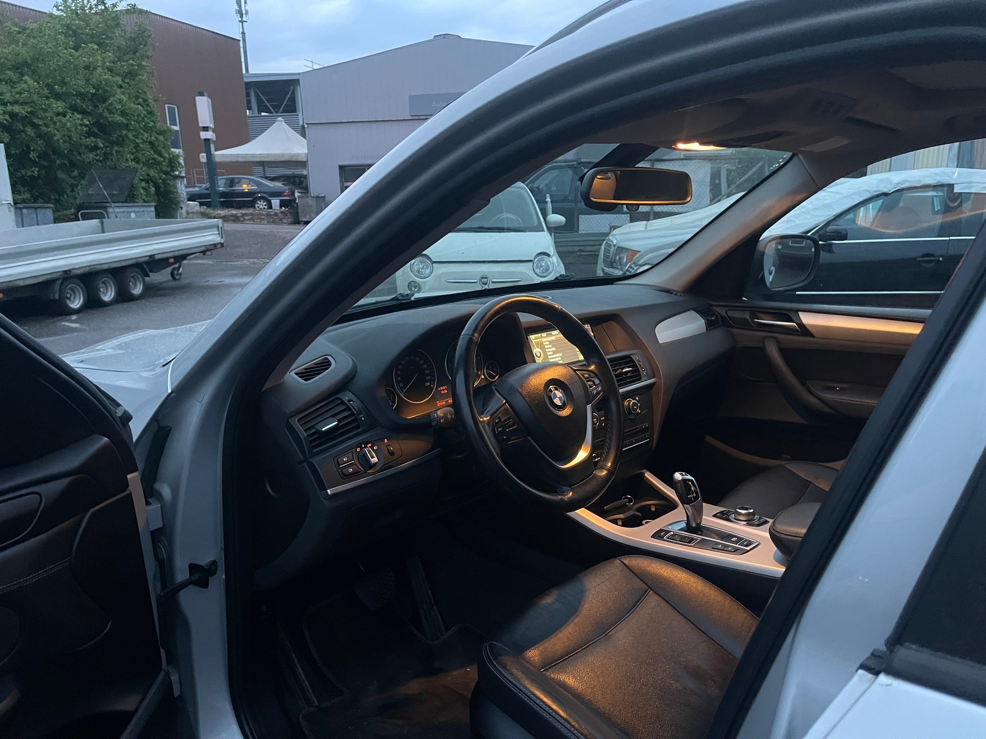 BMW X3 xDrive 20d Automat-MFK-image-11
