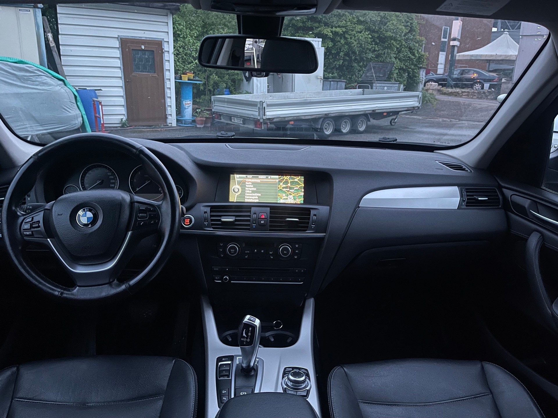 BMW X3 xDrive 20d Automat-MFK-image-12