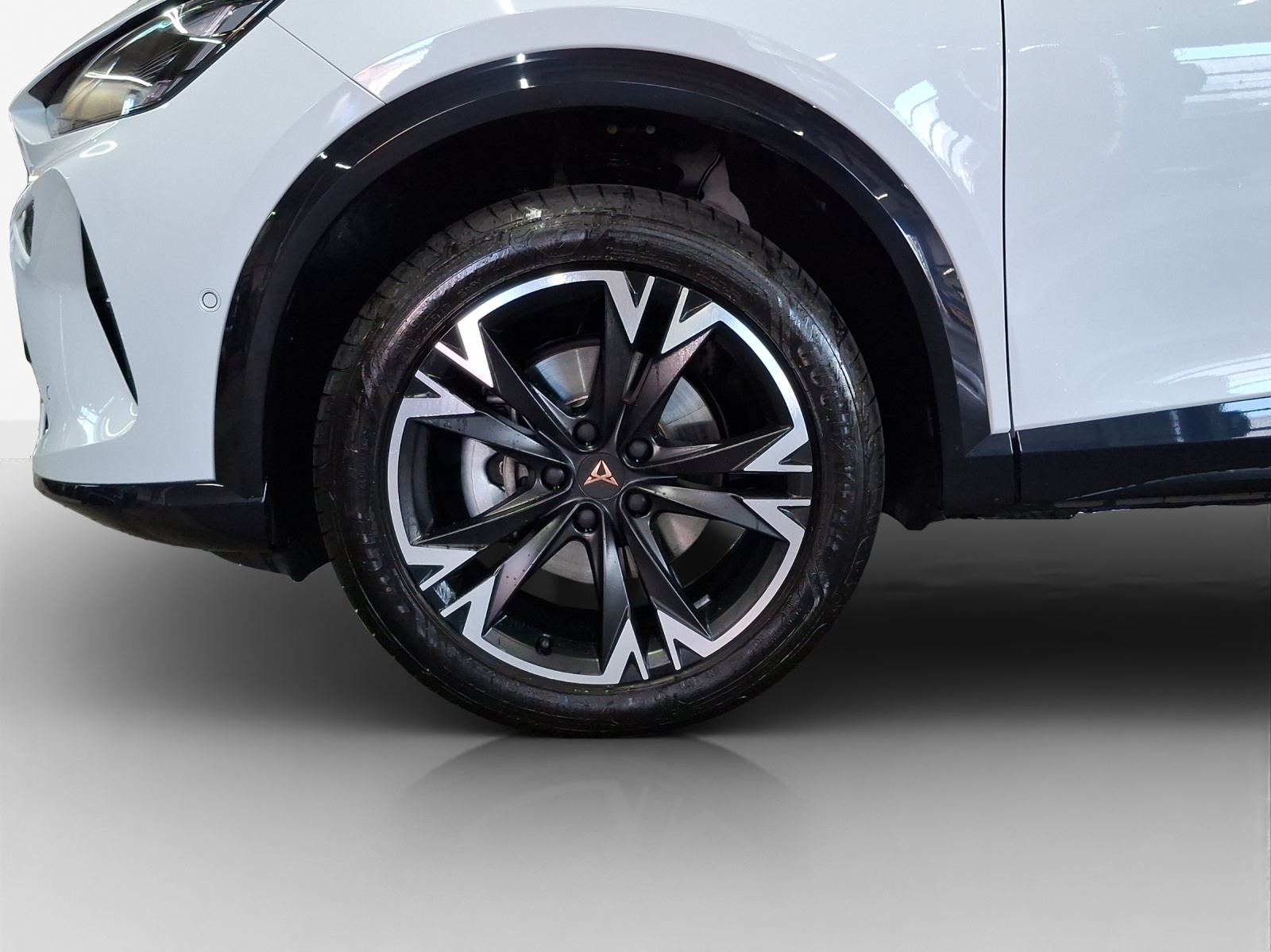 CUPRA Formentor 1.5 e-HYBRID pHEV DSG-image-14