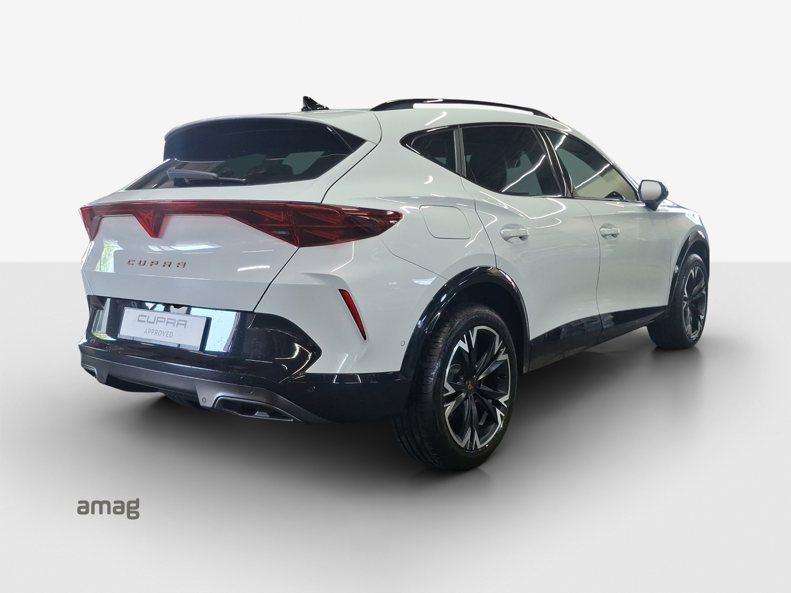 CUPRA Formentor 1.5 e-HYBRID pHEV DSG-image-4