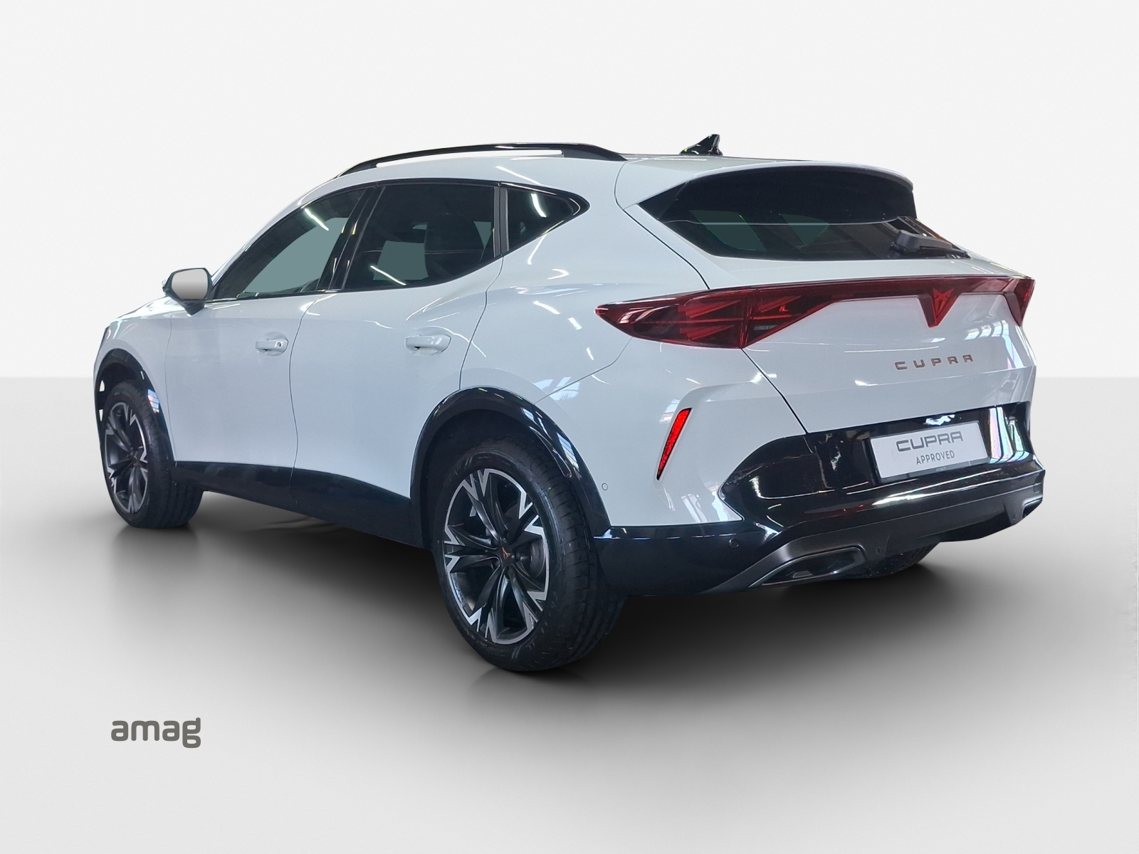 CUPRA Formentor 1.5 e-HYBRID pHEV DSG-image-2