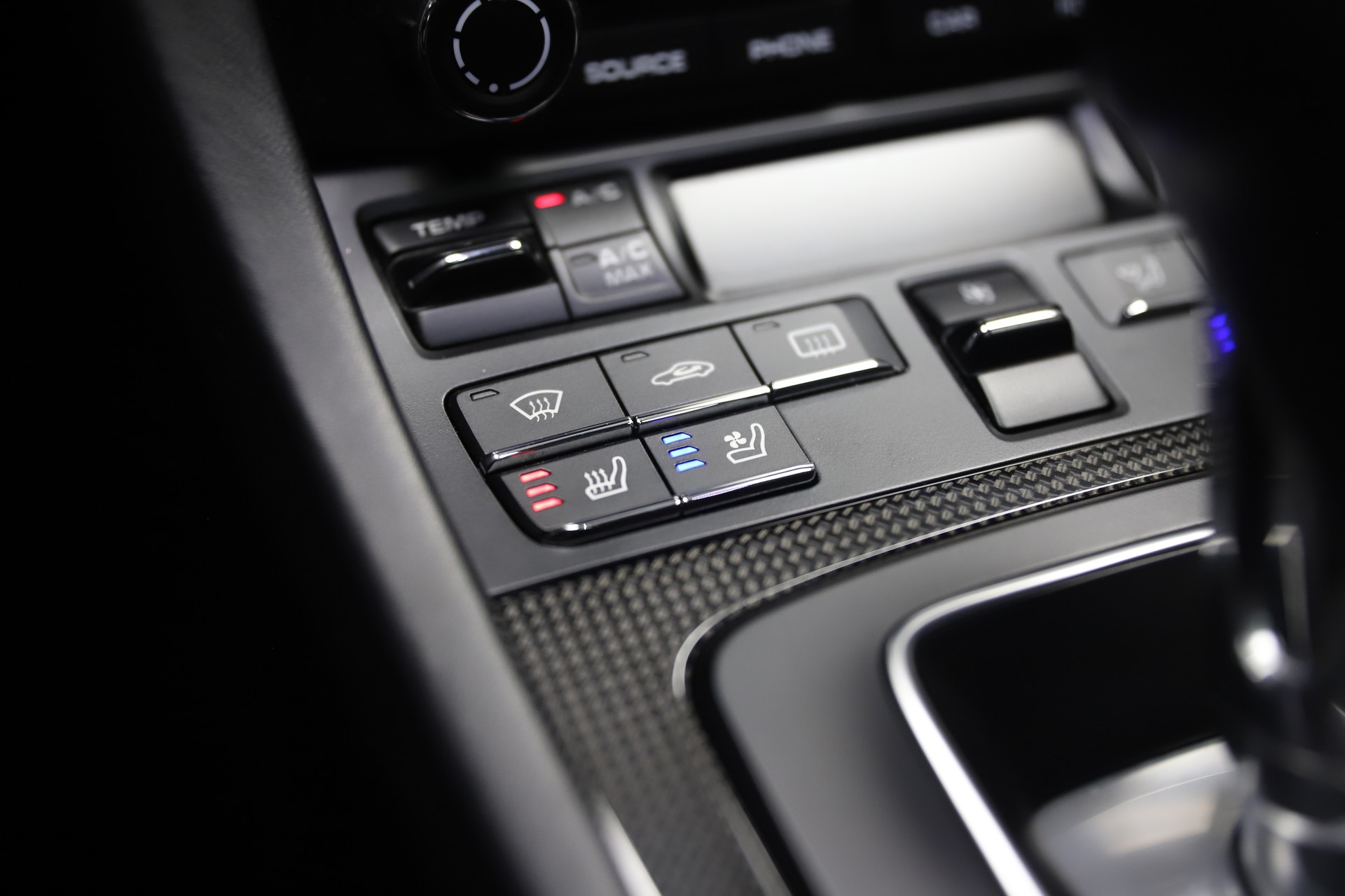 PORSCHE 911 Turbo S PDK-image-9