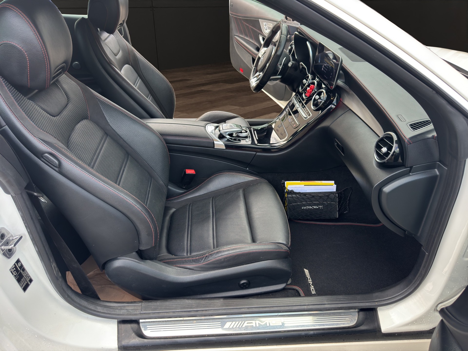 MERCEDES-BENZ C 43 Cabriolet AMG 4Matic 9G-Tronic*CH-Fahrzeug*AMG Performanceanlage*FullOption-image-12