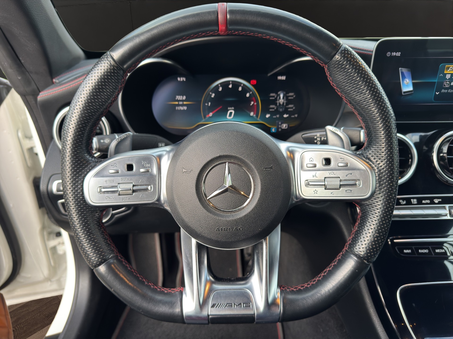 MERCEDES-BENZ C 43 Cabriolet AMG 4Matic 9G-Tronic*CH-Fahrzeug*AMG Performanceanlage*FullOption-image-8