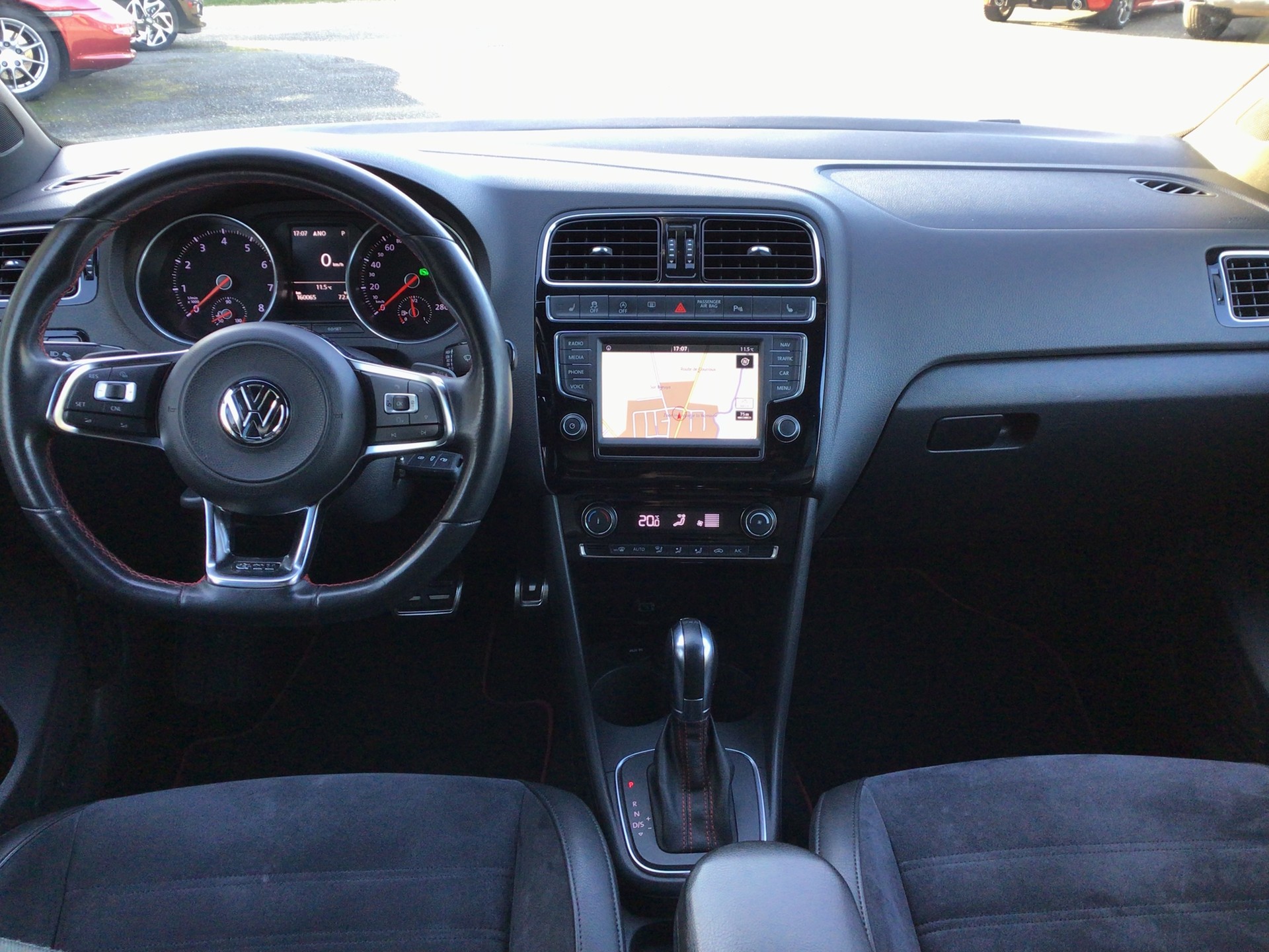 VW Polo 1.8 TSI GTI DSG-image-8