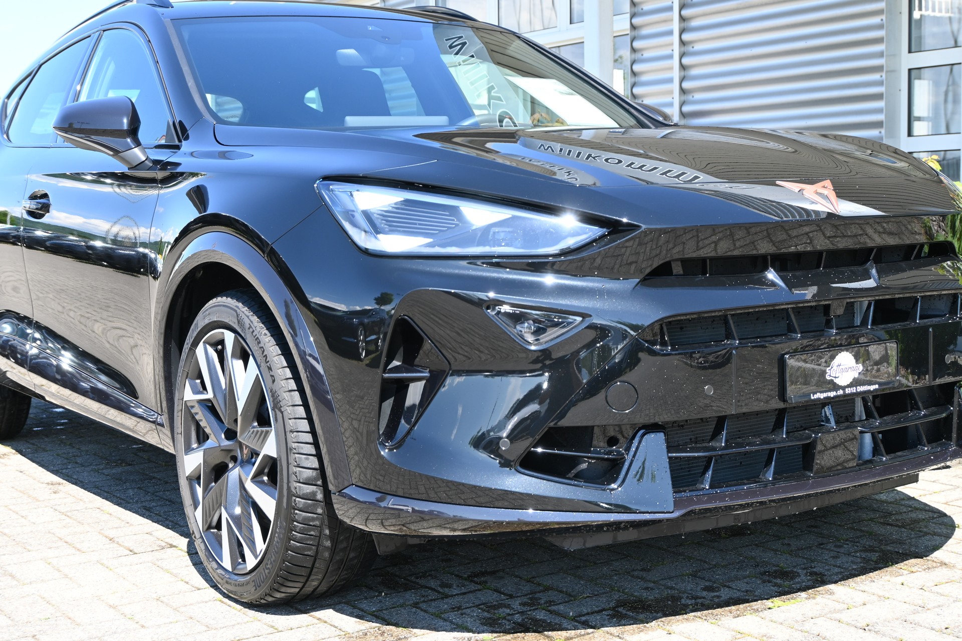 CUPRA Formentor 2.0TSI VZ 4Drive DSG 4X4 333PS-image-2