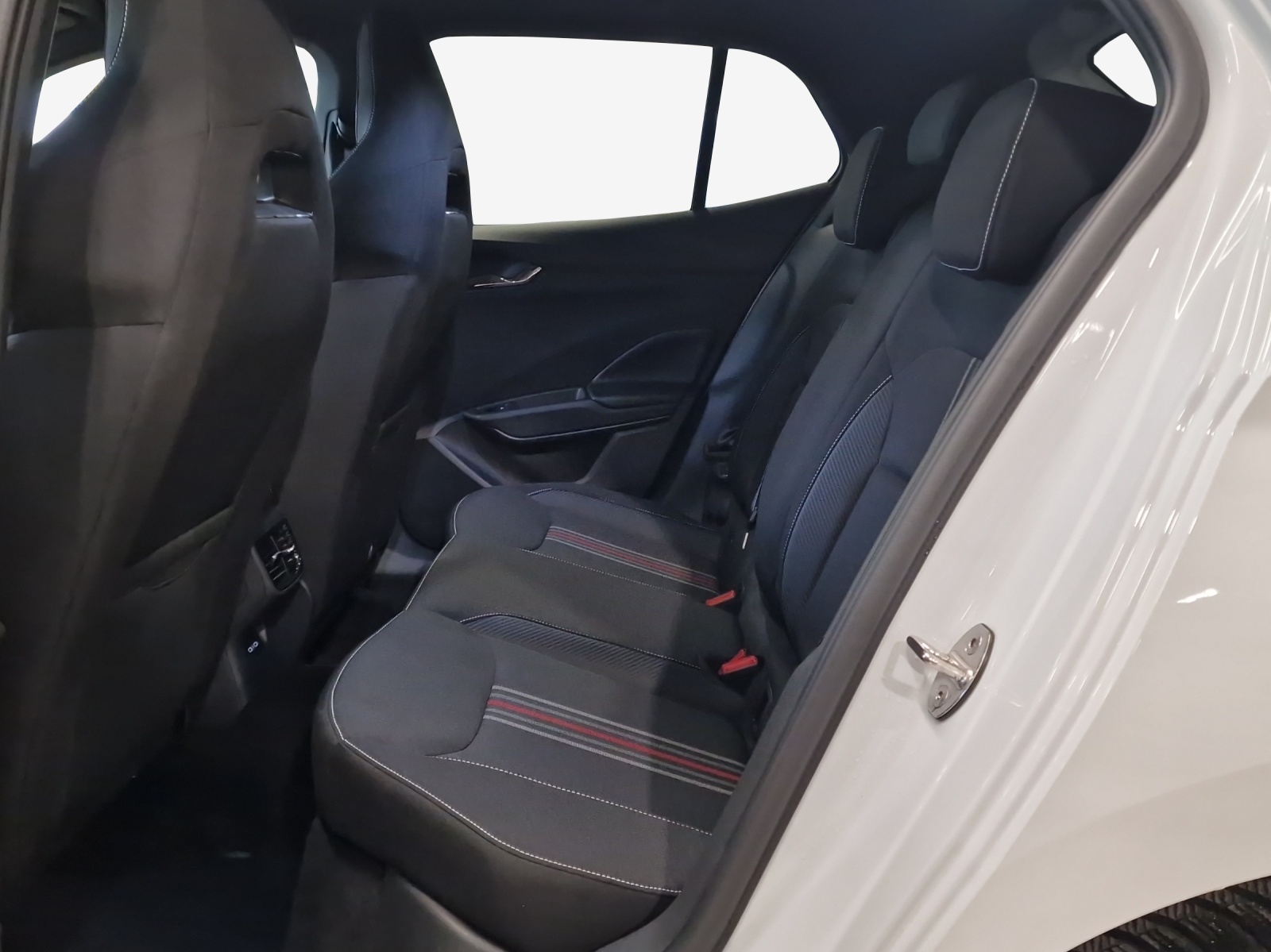 SKODA Fabia 1.0 TSI Monte Carlo DSG-image-11