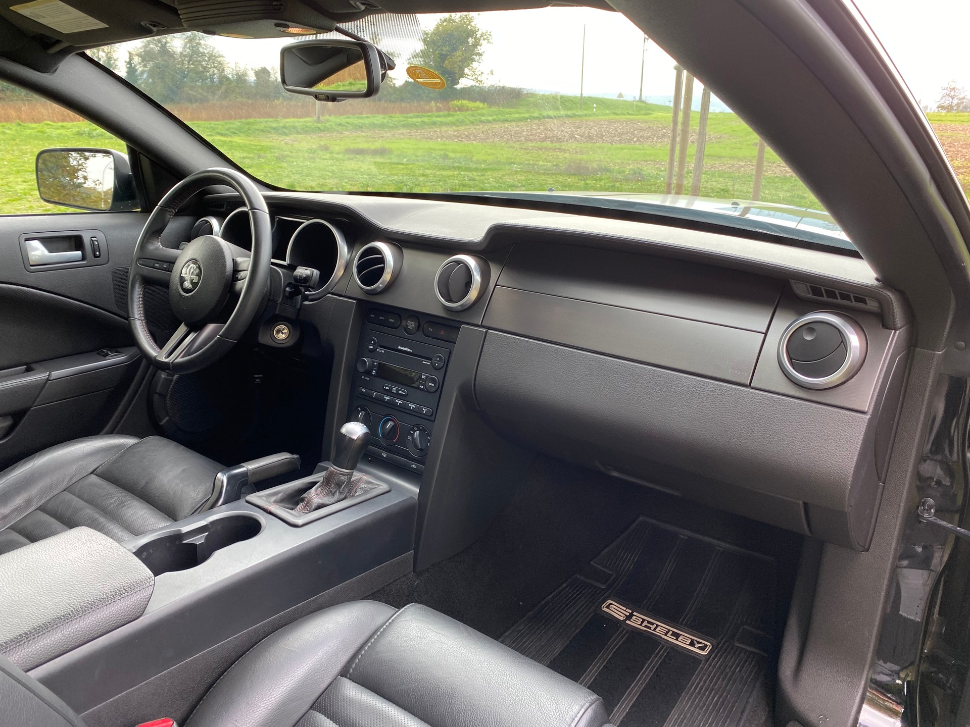 FORD Mustang GT 500 Shelby-image-10