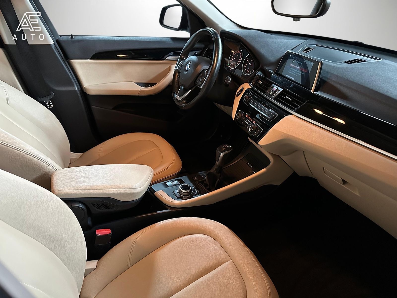 BMW X1 xDrive 18d Steptronic-image-9