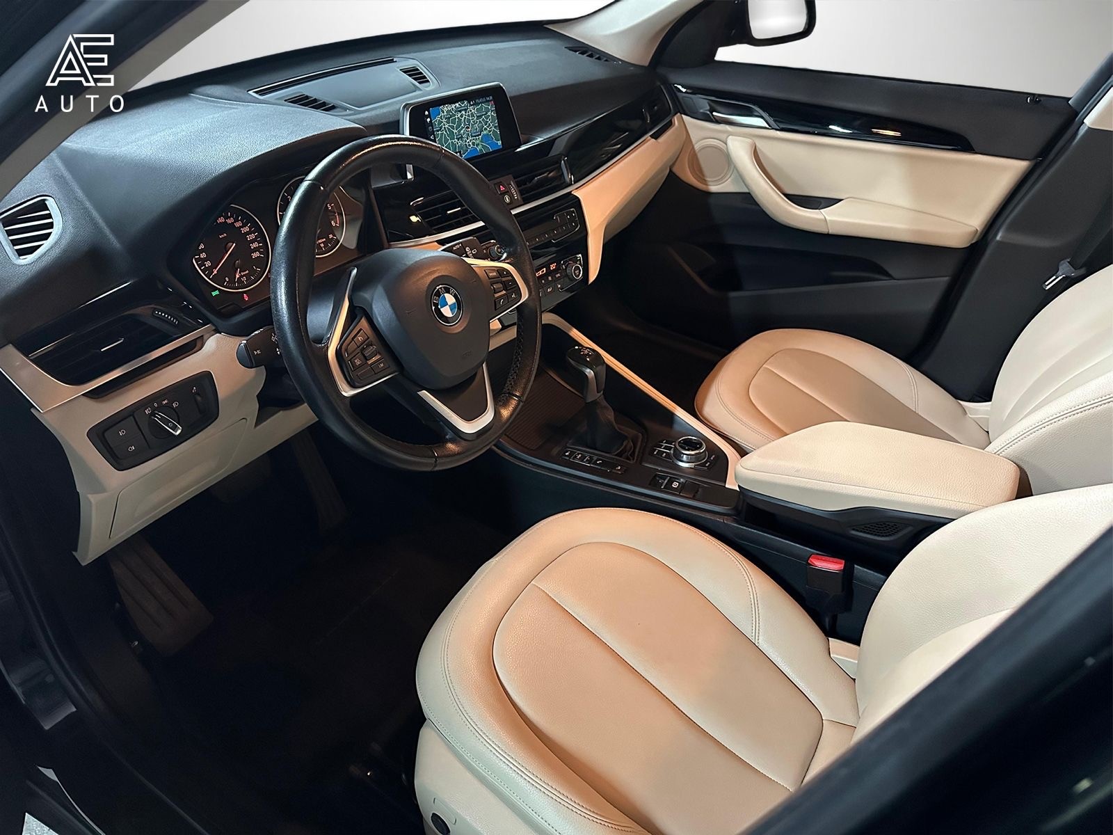 BMW X1 xDrive 18d Steptronic-image-8